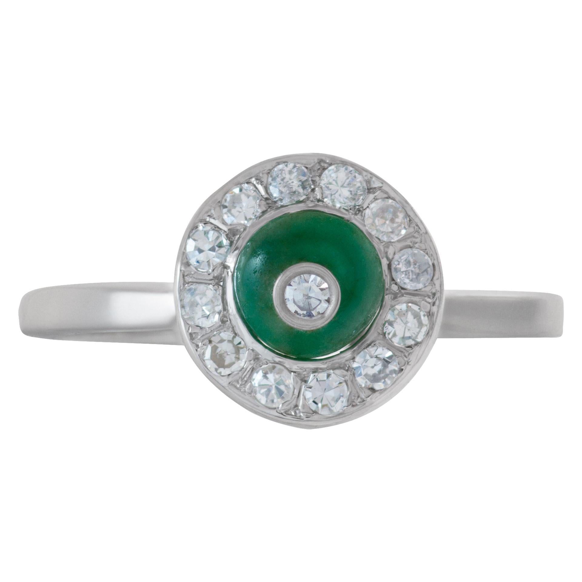 Beautifull 14k white gold diamond and jade stone ring. Ring size 7.25, head measures 10mm, shank 0.7mm.

This Diamond ring is currently size 7.25 and some items can be sized up or down, please ask! It weighs 1.8 pennyweights and is 14k White Gold.