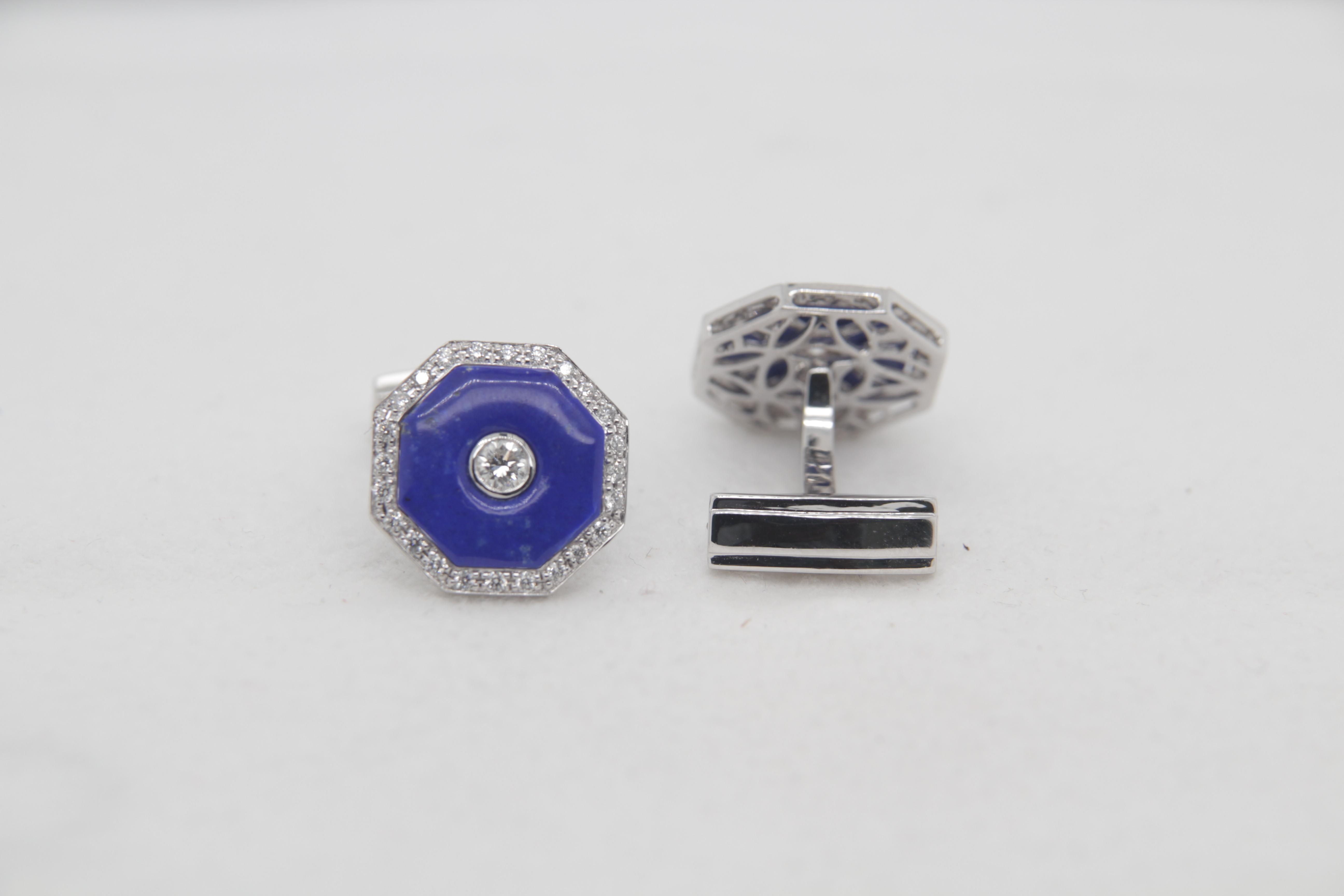 Diamond and Lapis Cufflinks in 18 Karat Gold In New Condition In Bangkok, TH