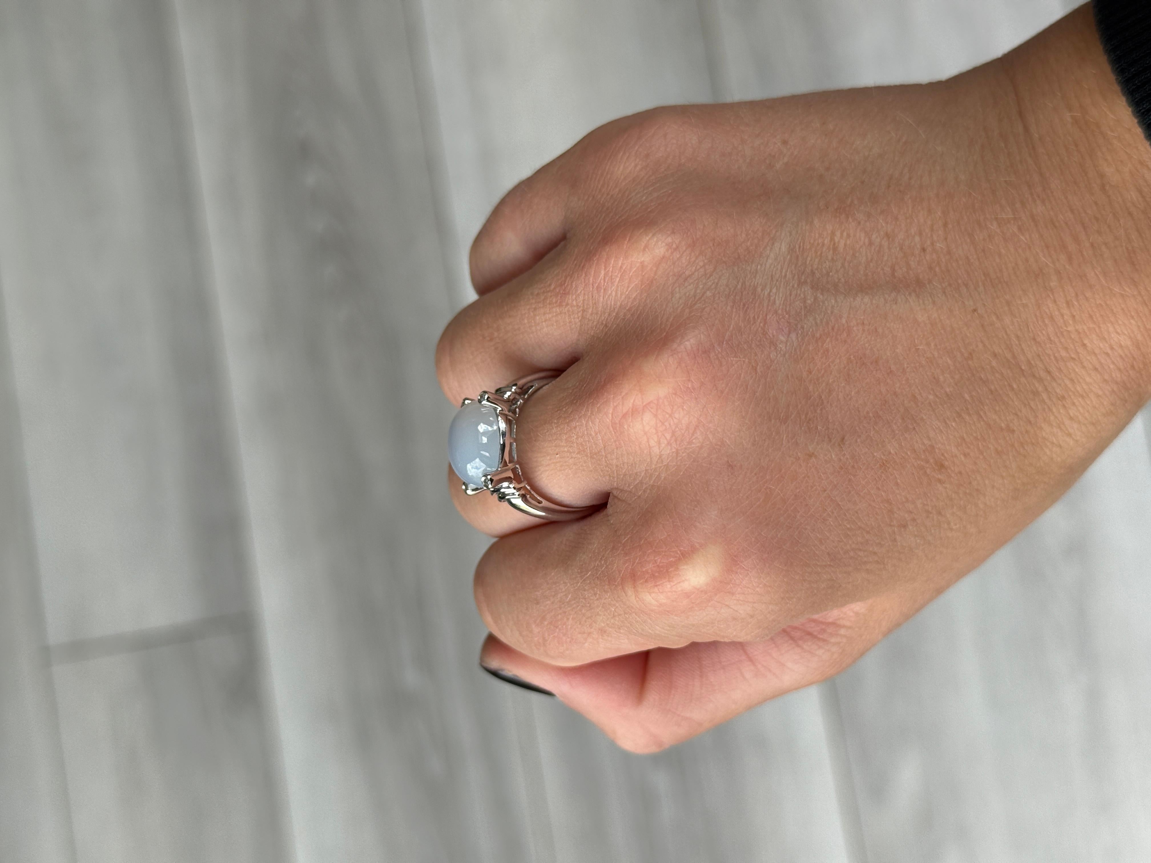 Diamant und Mondstein 9 Karat Weißgold Ring im Zustand „Gut“ im Angebot in Chipping Campden, GB