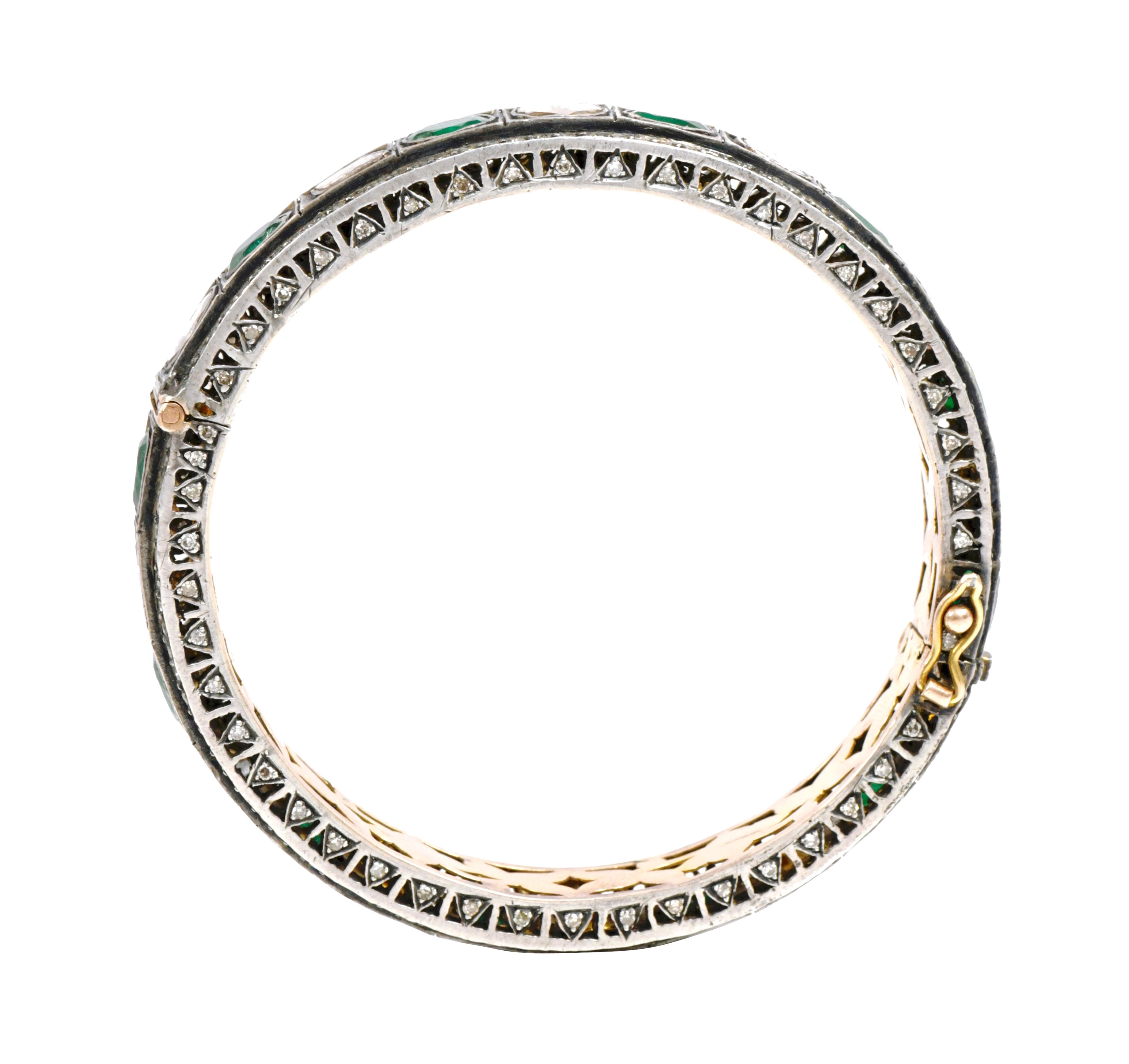 Diamond and Natural Emerald Tennis Bangle in Art Deco Style  For Sale 1