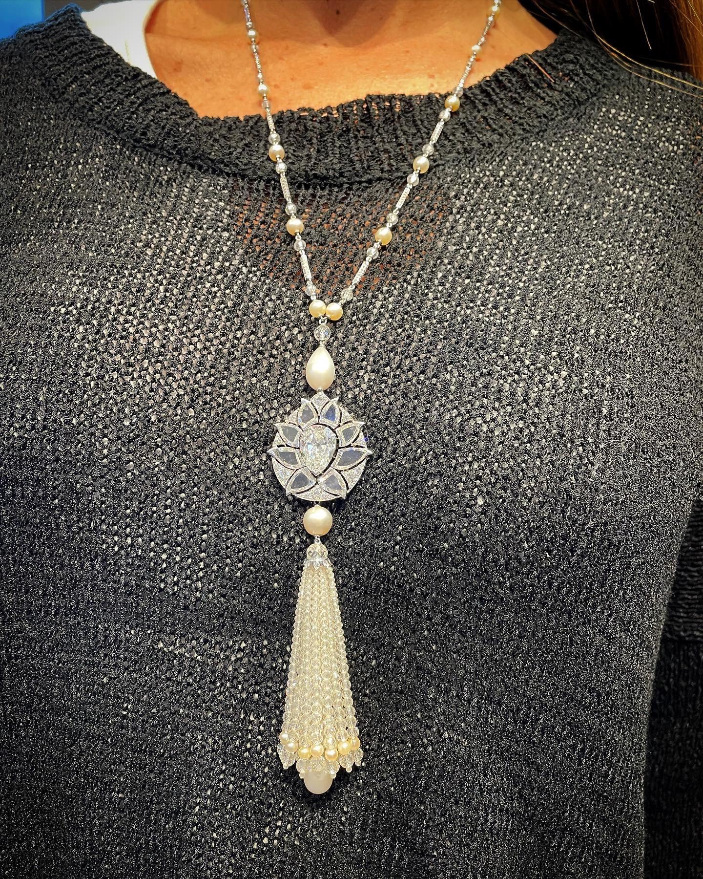 Diamond and Natural Pearl Tassel Sautoir Necklace Masterpiece by Viren Bhagat In Excellent Condition In New York, NY