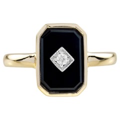Ring aus 14 Karat Gelbgold mit Diamanten und achteckigem Onyx im Art-déco-Stil