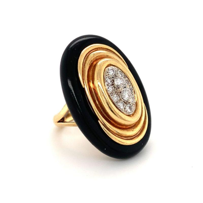 Brilliant Cut Diamond and Onyx 18k Yellow Gold Ring by Emis, circa 1970s For Sale