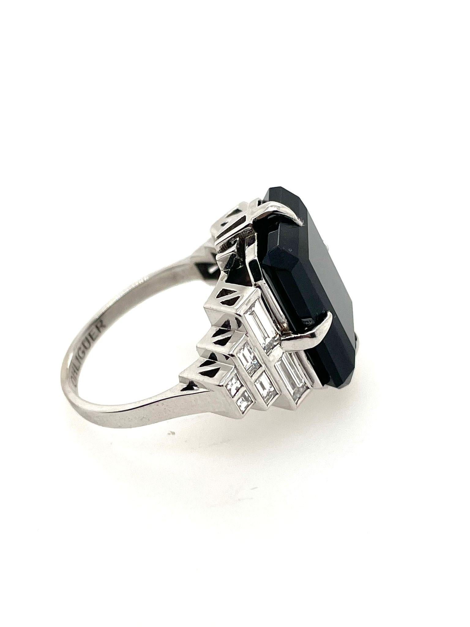 For Sale:  Diamond and Onyx Art Deco Ring with Baguette Diamonds 4