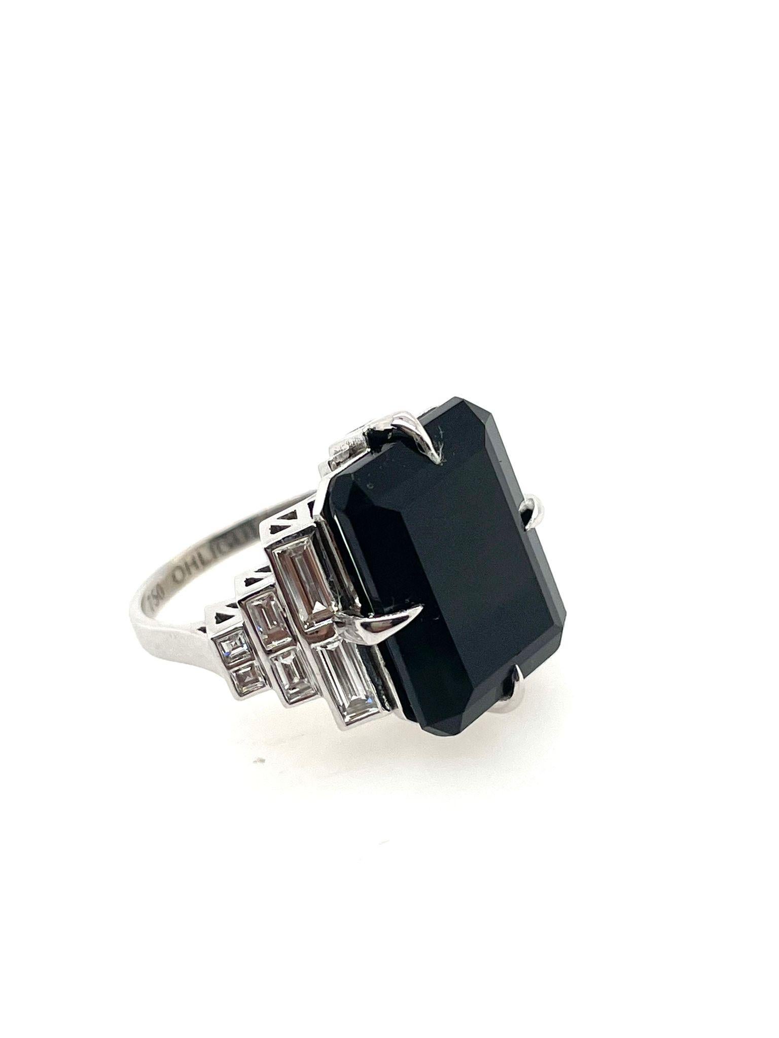 For Sale:  Diamond and Onyx Art Deco Ring with Baguette Diamonds 6