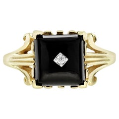 Diamond and Onyx Art Deco Style Ring in 14K Yellow Gold