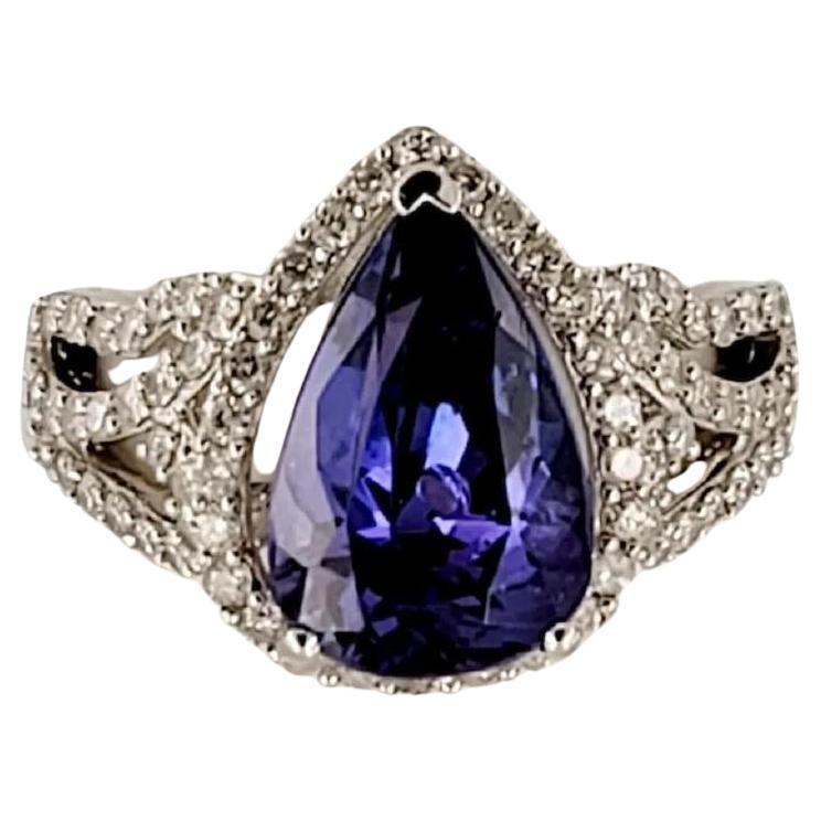 Diamond and Pear Cut Genuine Tanzanite 3.5 carats Ring set in 14K White Gold For Sale