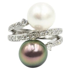 Diamond and Pearl 18 Karat White Gold Bypass Style Ring Diamond and Pearl 18 Karat White Gold Bypass Style Ring