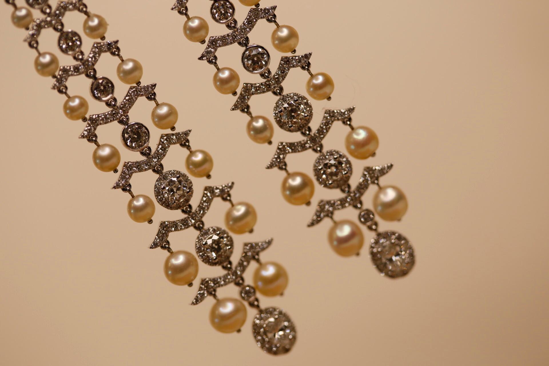 Diamond and Pearl 18 Karat White Gold Earrings 1