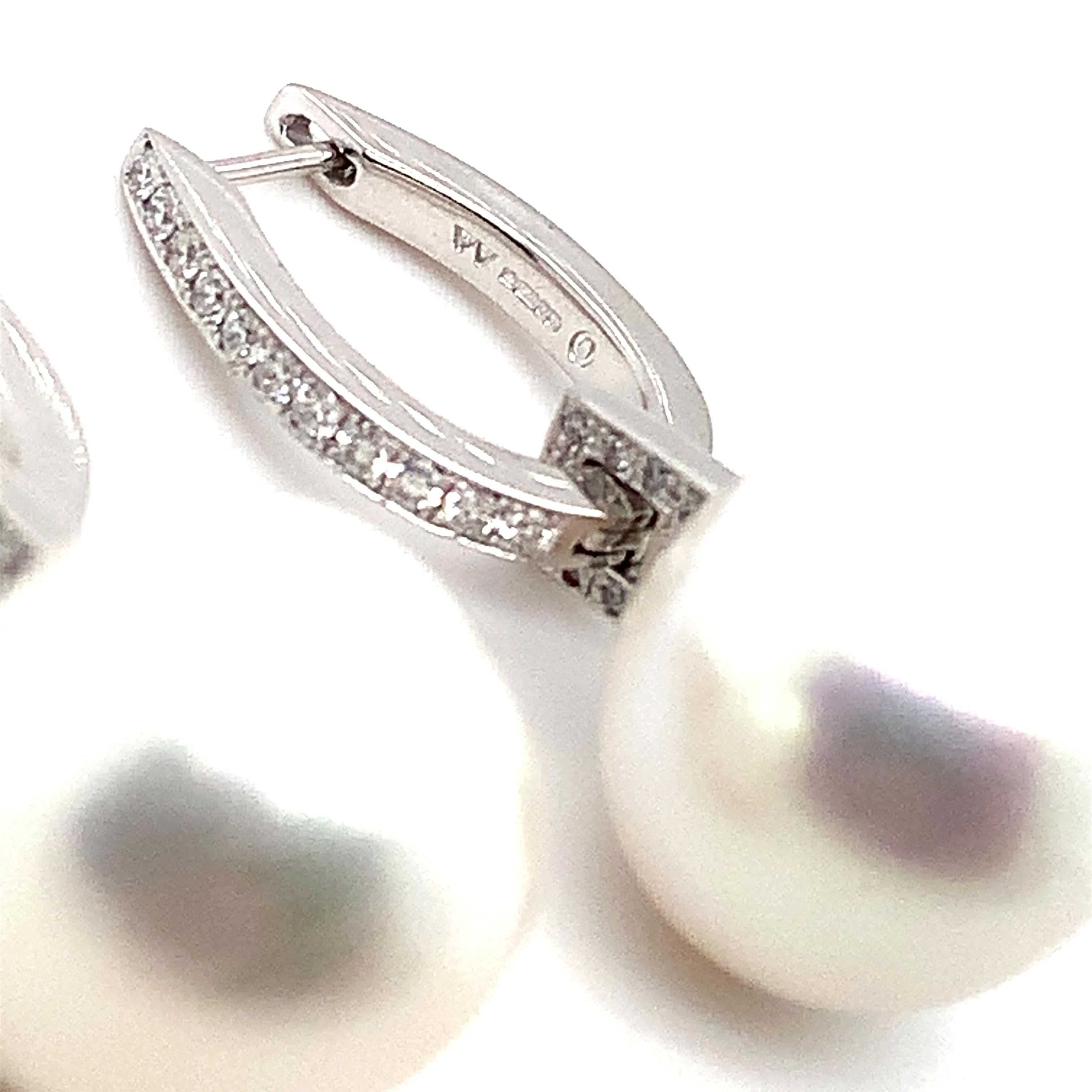 Boucles d'oreilles art déco en diamant et perle, de style goutte ou cerceau  or blanc 18k en vente 5