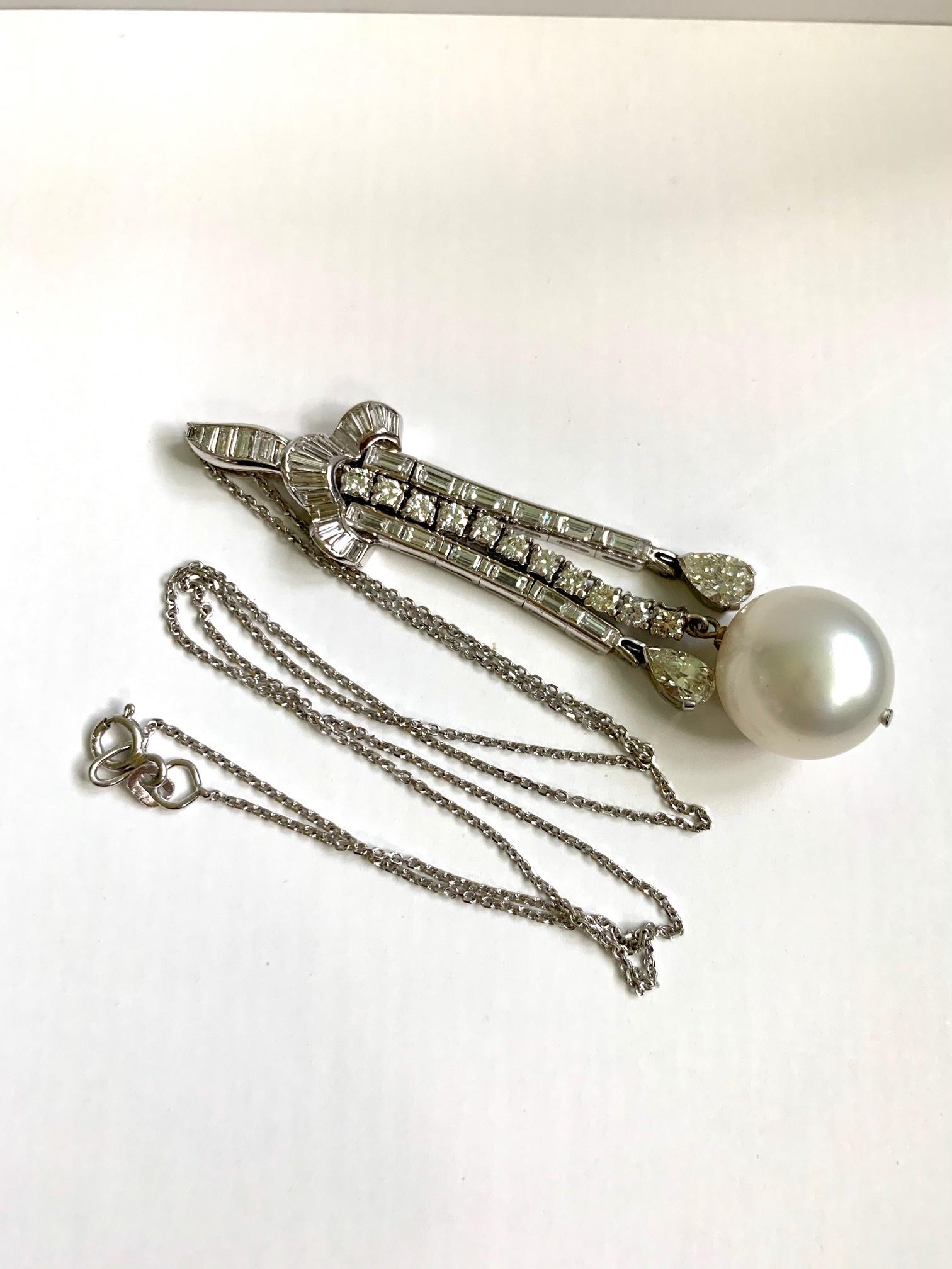 Diamond and Pearl Dangly Platinum Pendant In Excellent Condition In St. Louis Park, MN