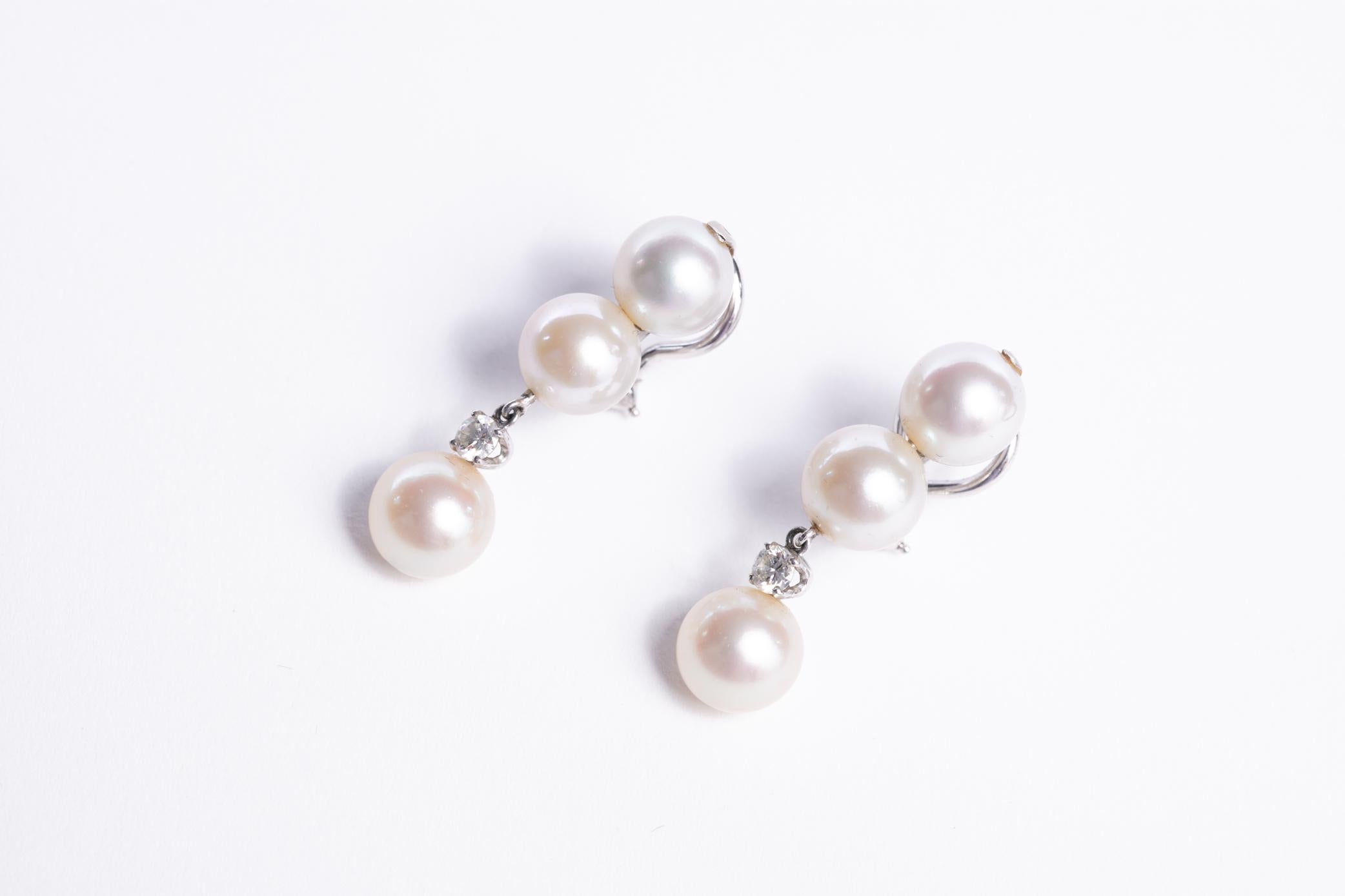Women's Diamond and Pearl Drop Earrings For Sale