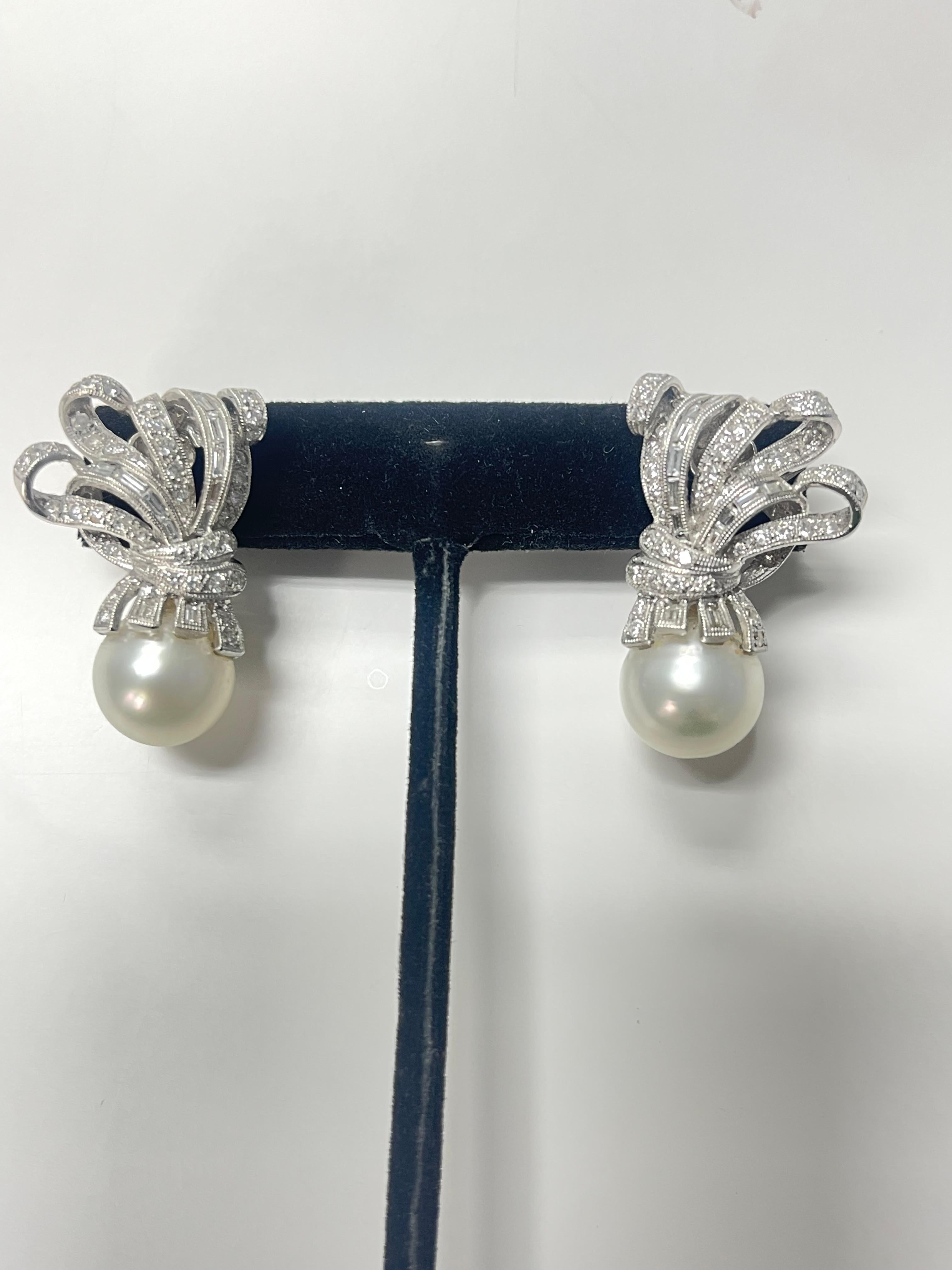 Women's Diamond and Pearl Earrings In Platinum. For Sale