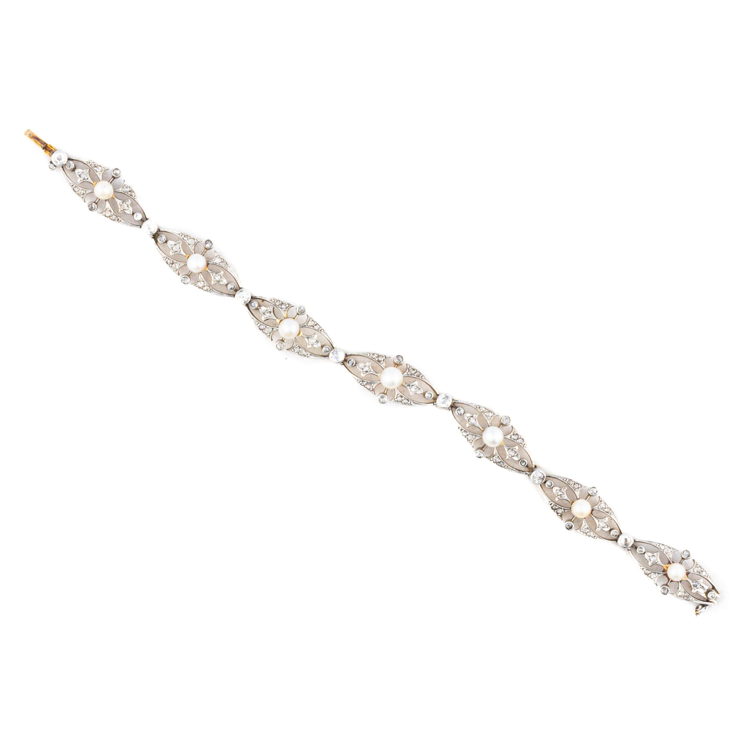 Round Cut Diamond and Pearl Open Link Bracelet For Sale