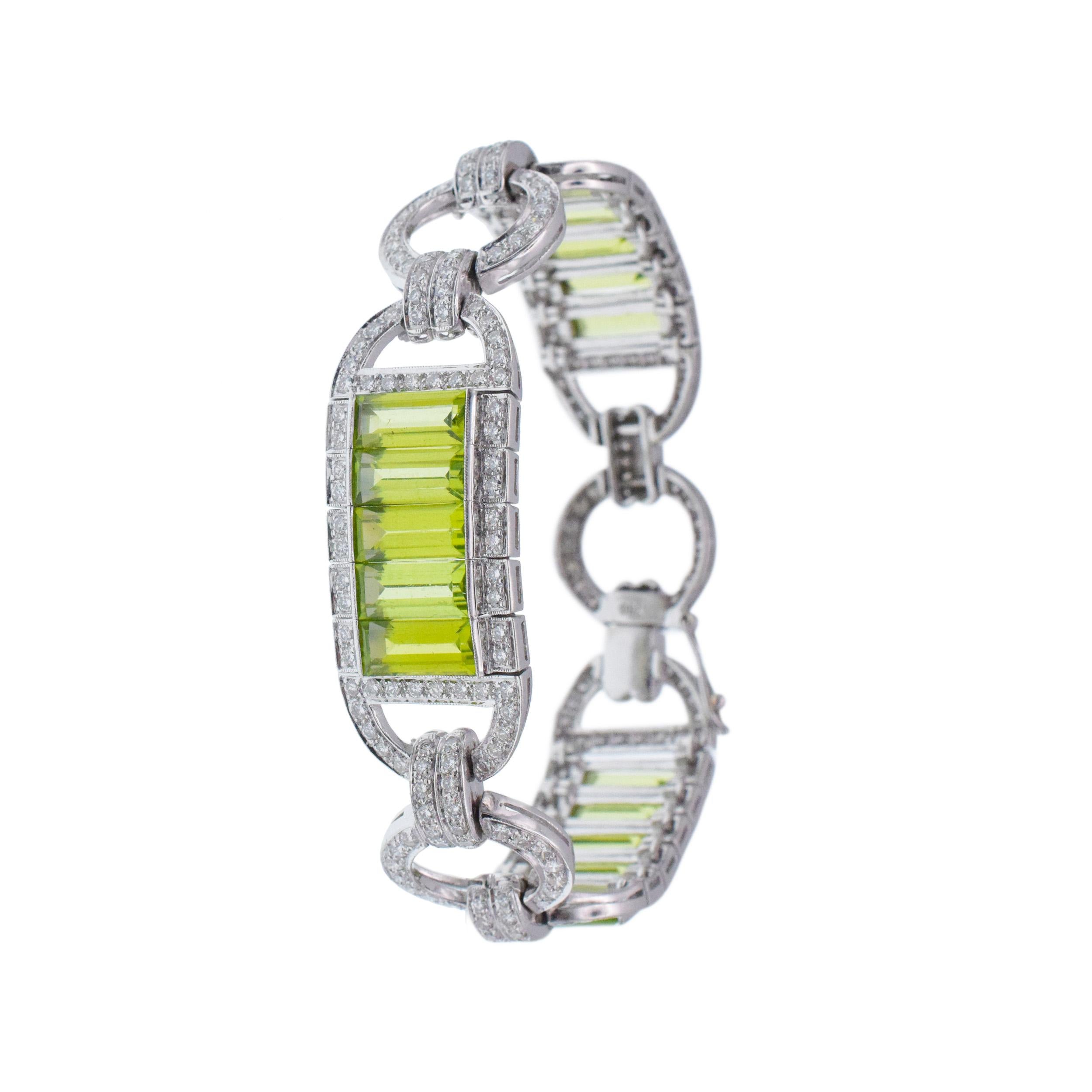 Diamond and Peridot 18k White Gold Bracelet For Sale 2