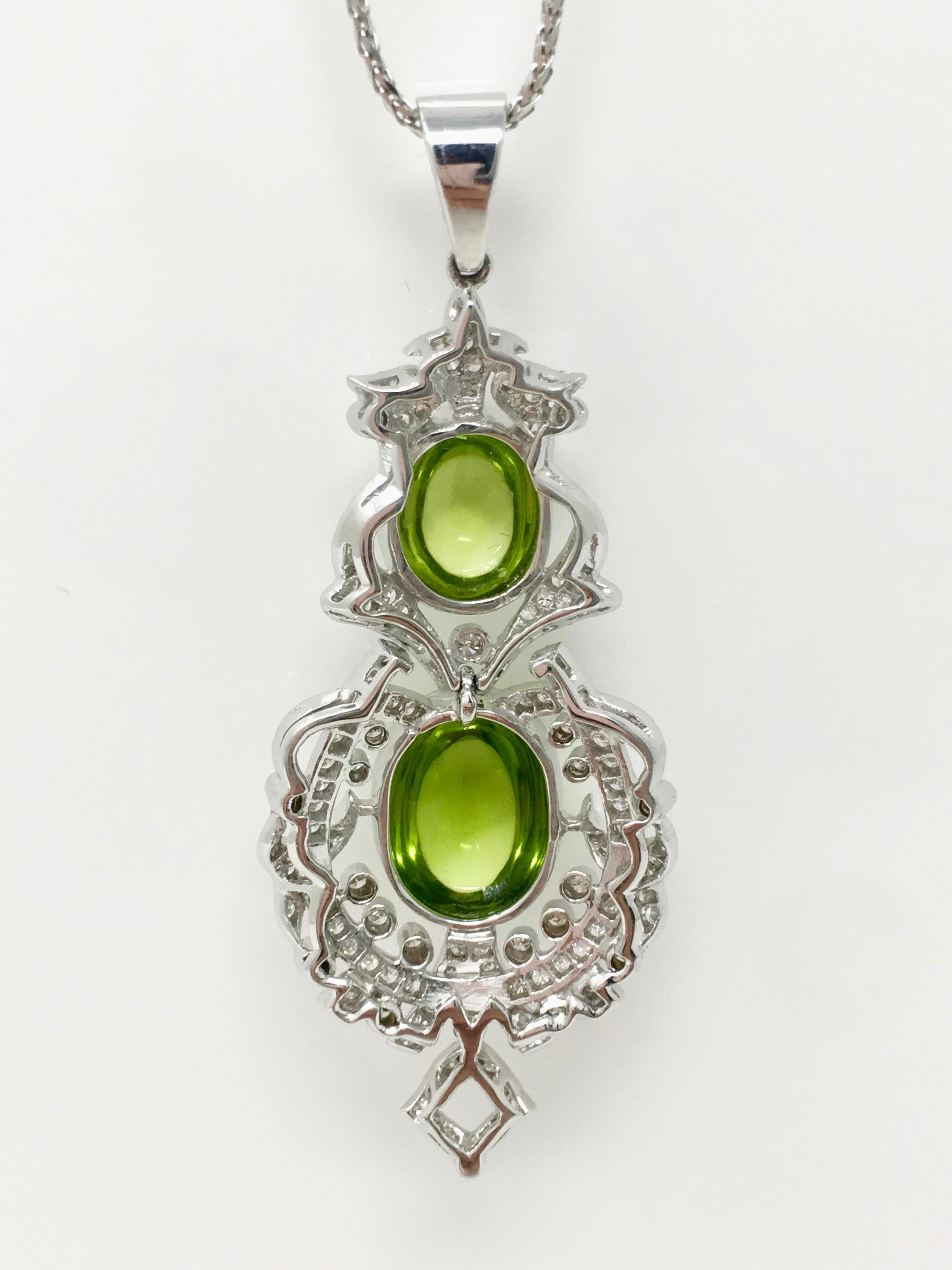 Women's Diamond and Peridot Pendant in 18 K White Gold For Sale