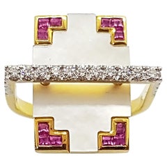 Diamond and Pink Sapphire Ring Set in 18 Karat Gold by Kavant & Sharart