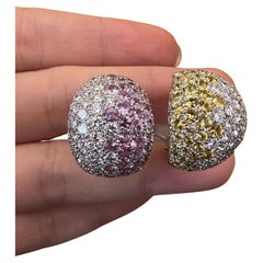Diamant und rosa/gelber Saphir Dome-Halbring-Ohrringe 18k Weißgold