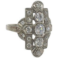 Bague Art déco en platine et diamants, c. 1920