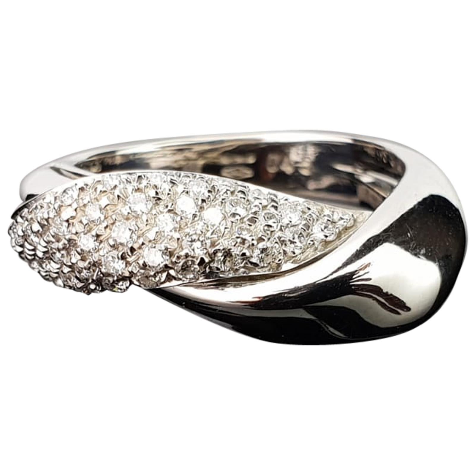 Diamond and Platinum Band Ring For Sale