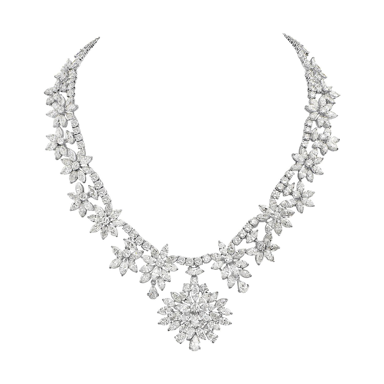 Diamond and Platinum Cluster Wreath Necklace For Sale