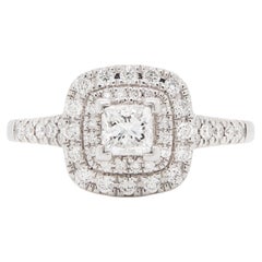 Bague de fiançailles à double halo en platine et diamants