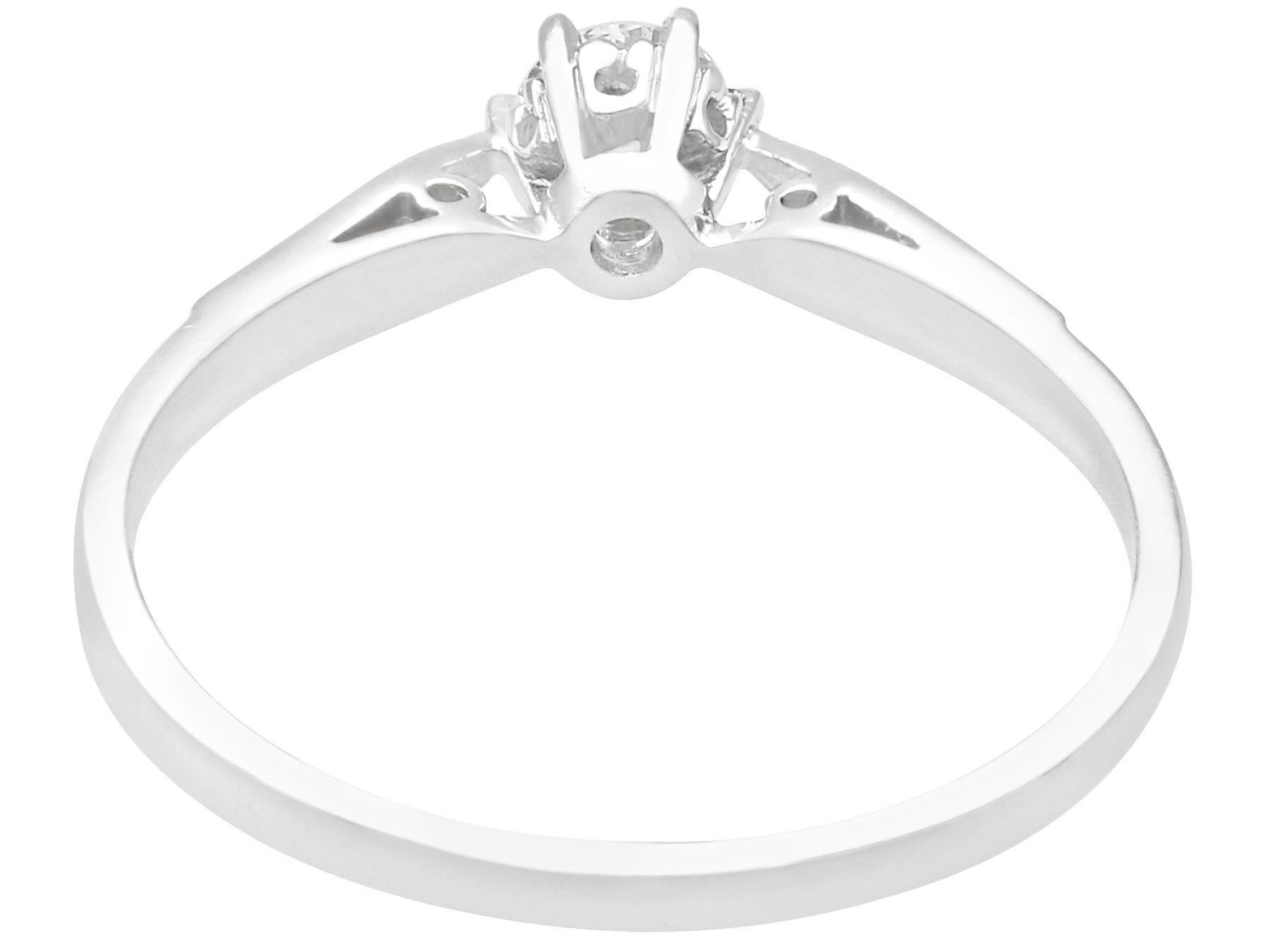 Diamond and Platinum Solitaire Engagement Ring For Sale 1