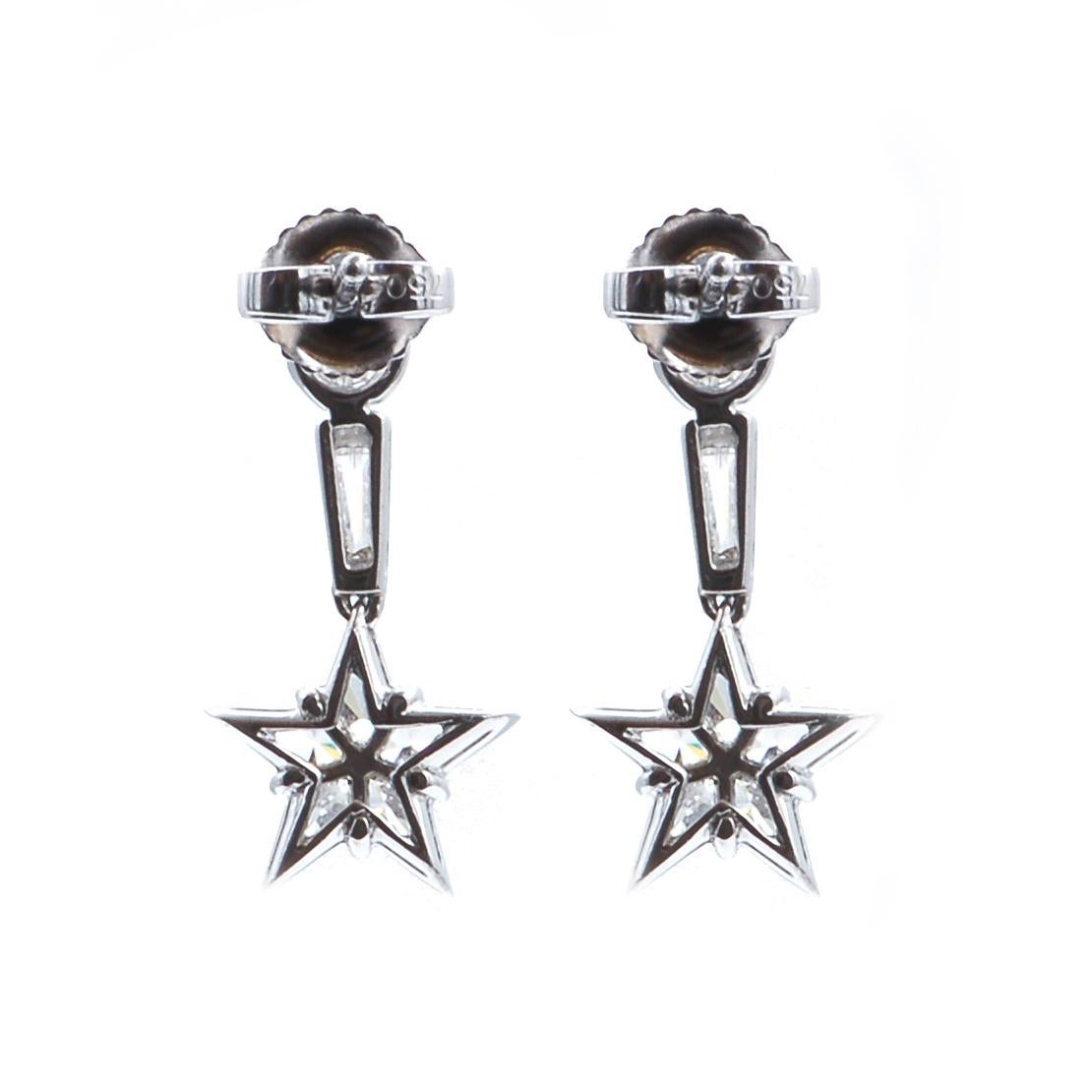 Diamond and Platinum Star Drop Earrings In Excellent Condition For Sale In New York, NY