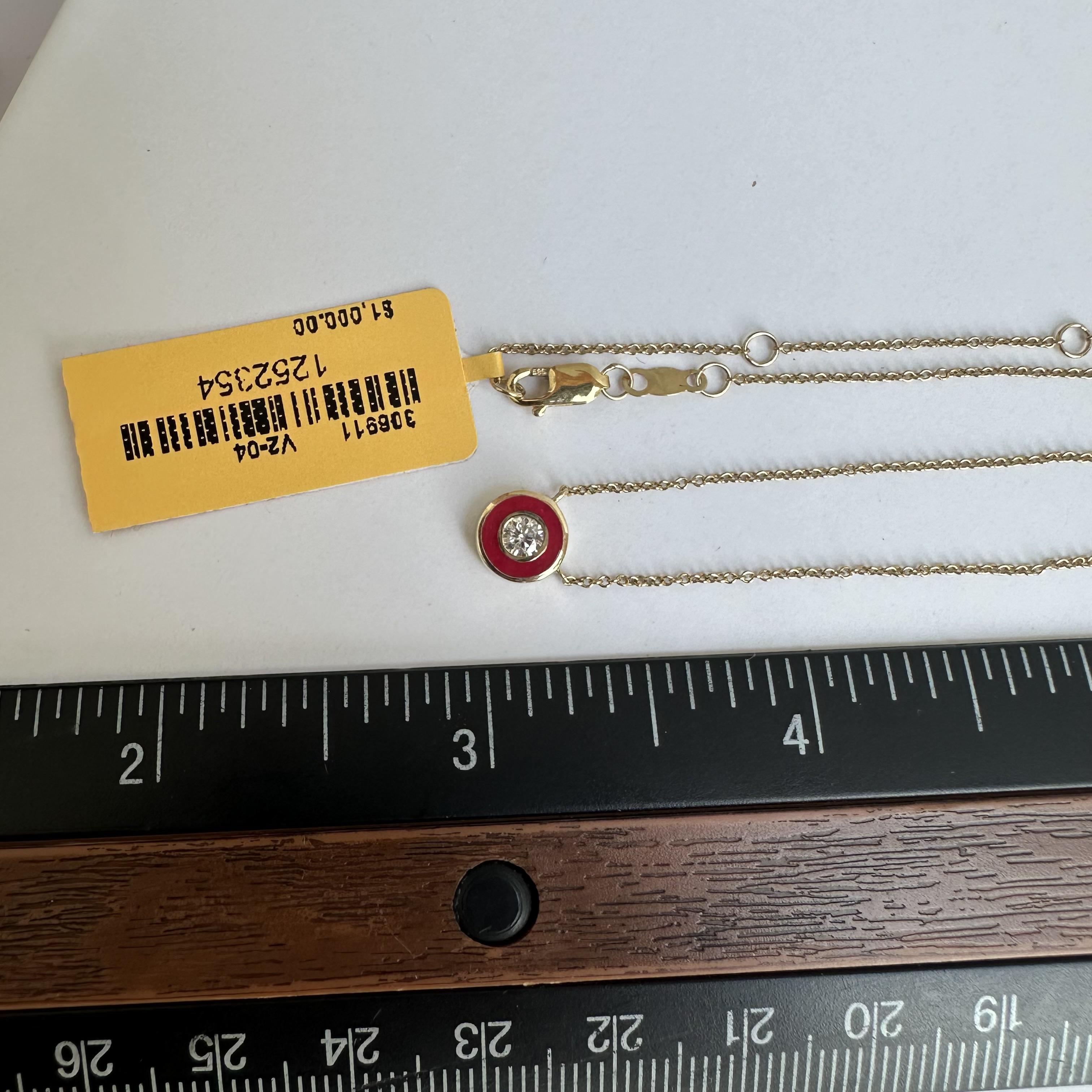 Donna Collana con diamanti e smalto rosso in oro giallo 14 carati - 0,13 carati Nature in vendita