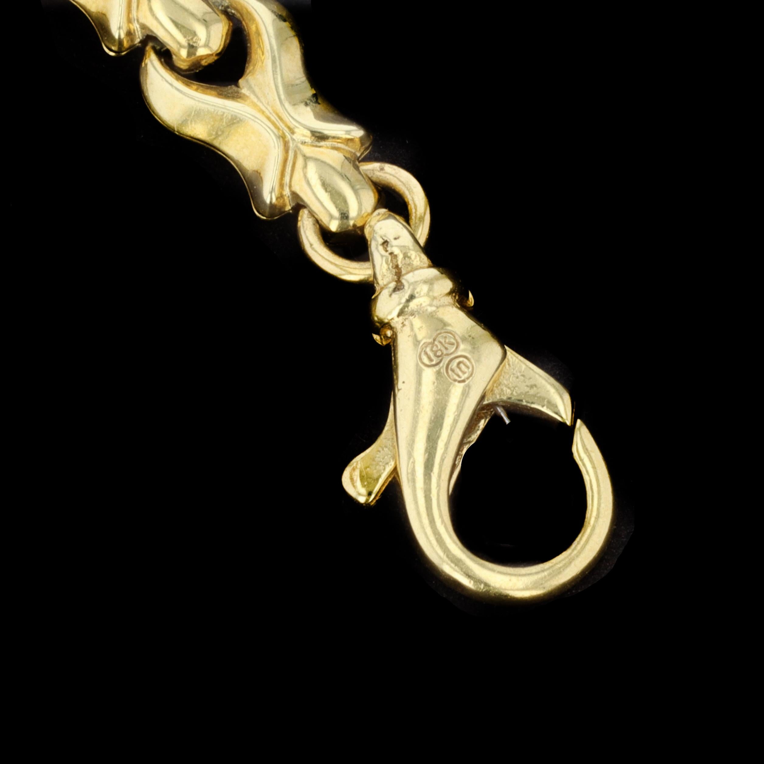 Romantic Diamond and Ruby 18kt Gold Bracelet For Sale