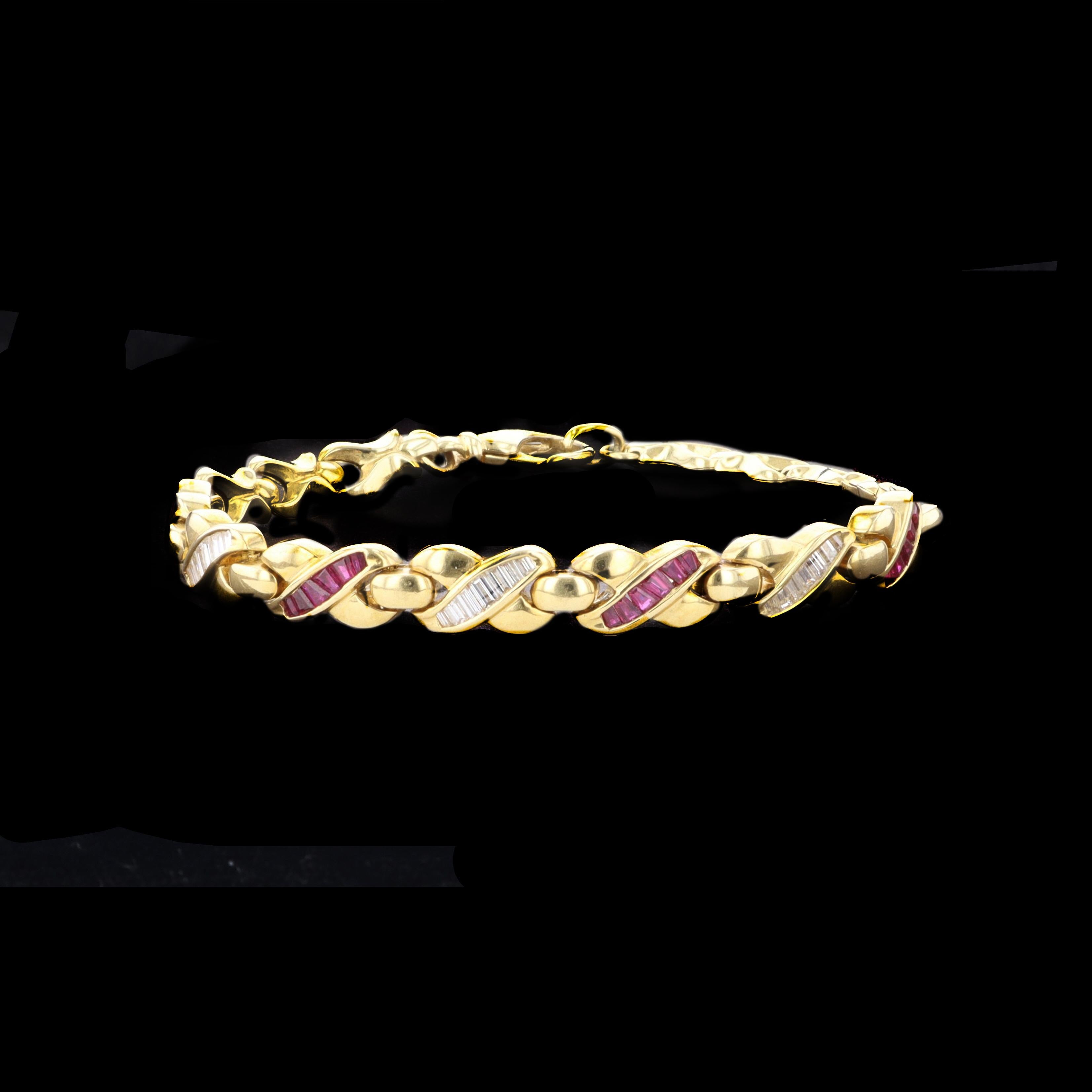Diamond and Ruby 18kt Gold Bracelet In Excellent Condition For Sale In NEW ORLEANS, LA