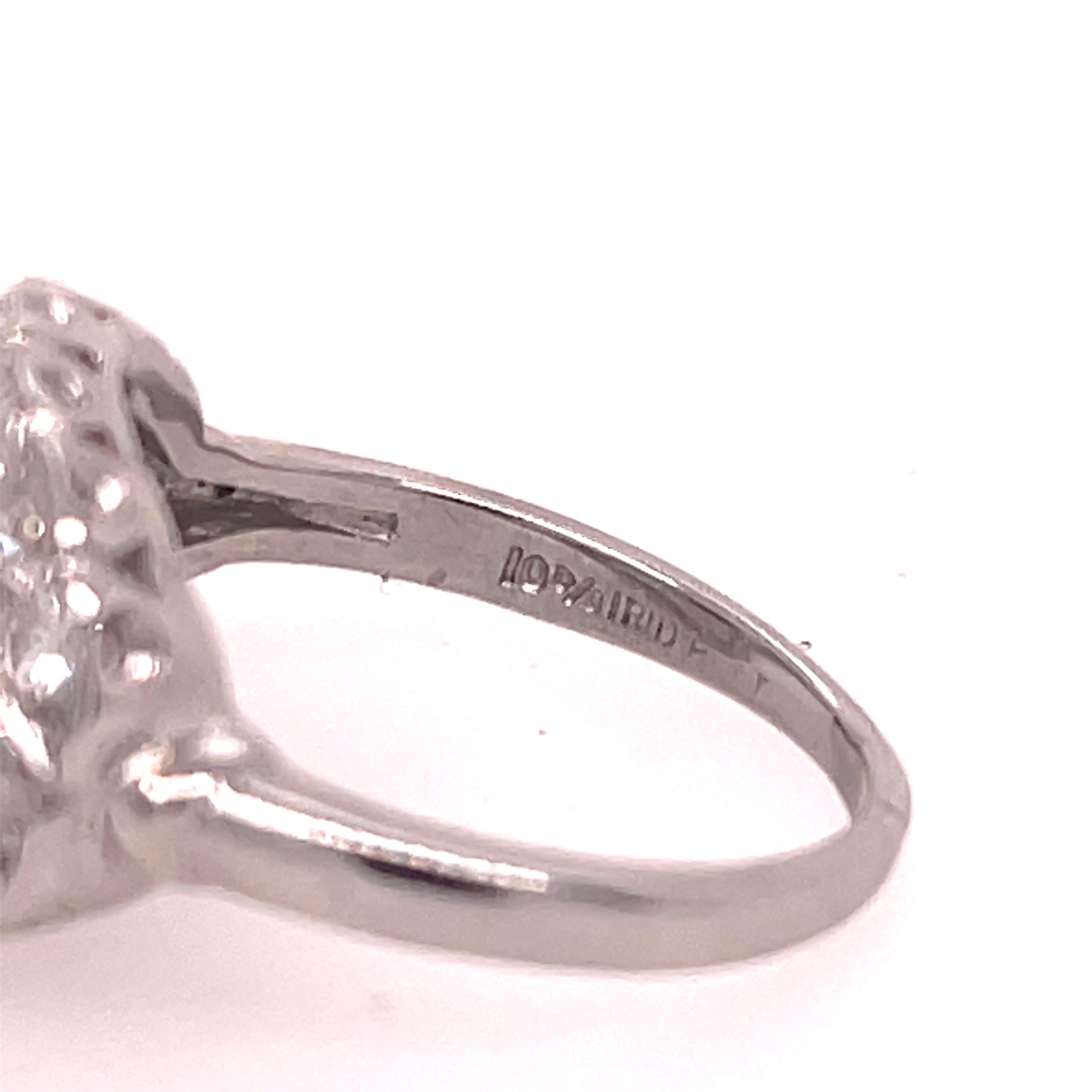 Art-Déco-Ring aus Platin mit Diamant und Rubin (Rundschliff) im Angebot