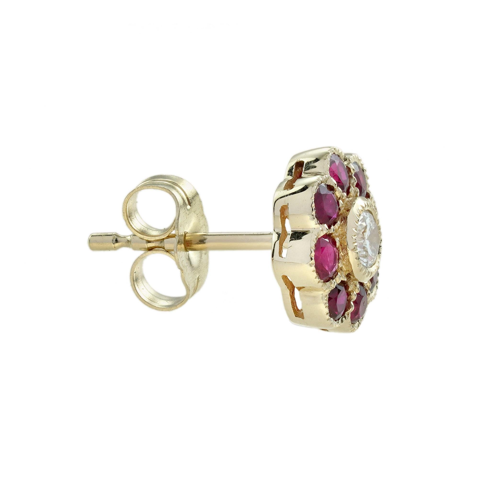 Clous d'oreilles de style Art déco en or jaune 14 carats avec diamants et rubis Neuf - En vente à Bangkok, TH