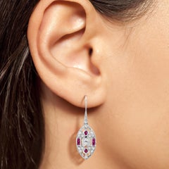 Diamant- und Rubin-Ohrringe im Art-Déco-Stil in Marquise-Form aus 14 Karat Weißgold