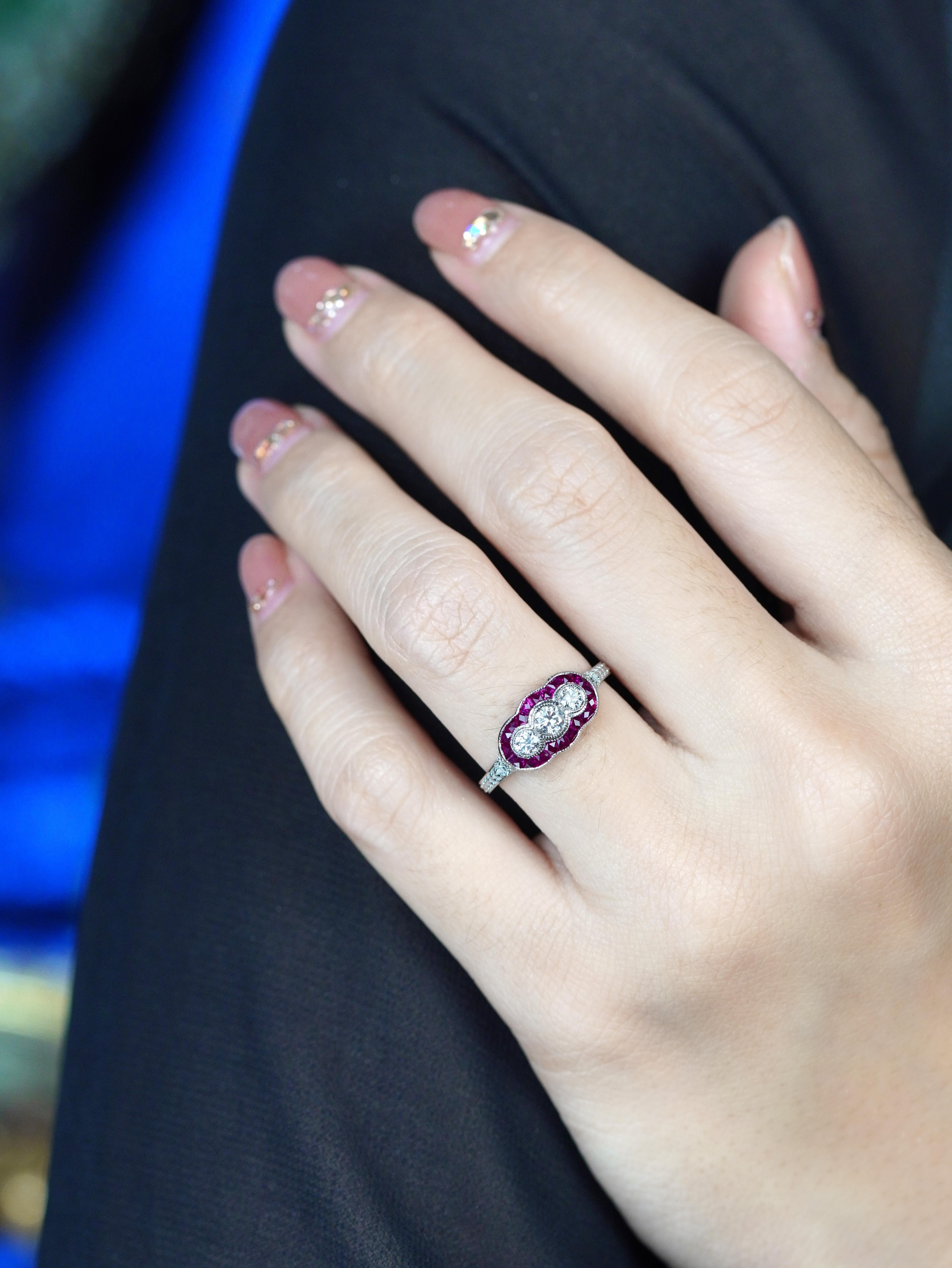 Art déco Diamond and Ruby Art Deco Style Three stone  Engagement Ring in 18K White Gold en vente