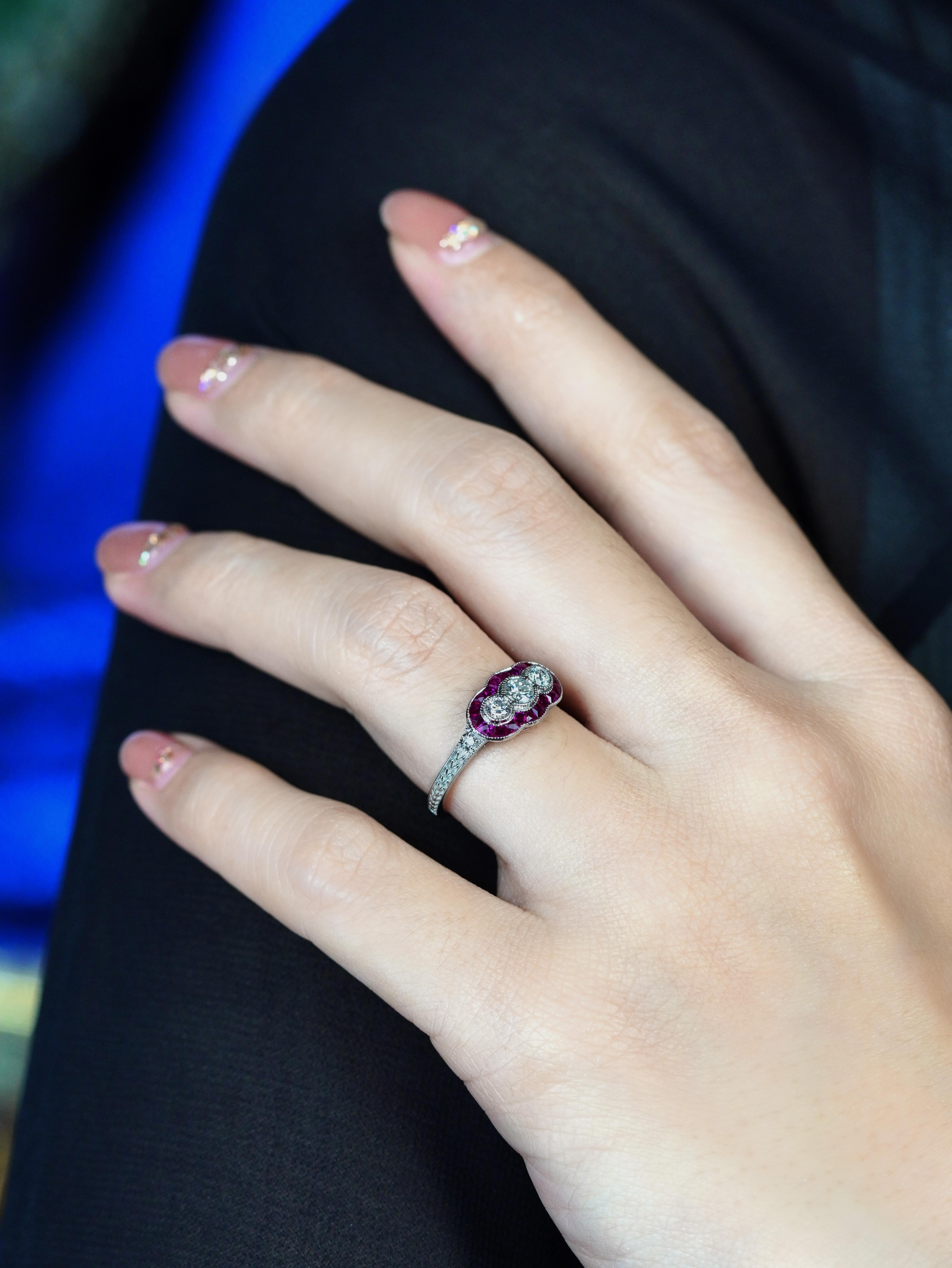 Taille ronde Diamond and Ruby Art Deco Style Three stone  Engagement Ring in 18K White Gold en vente