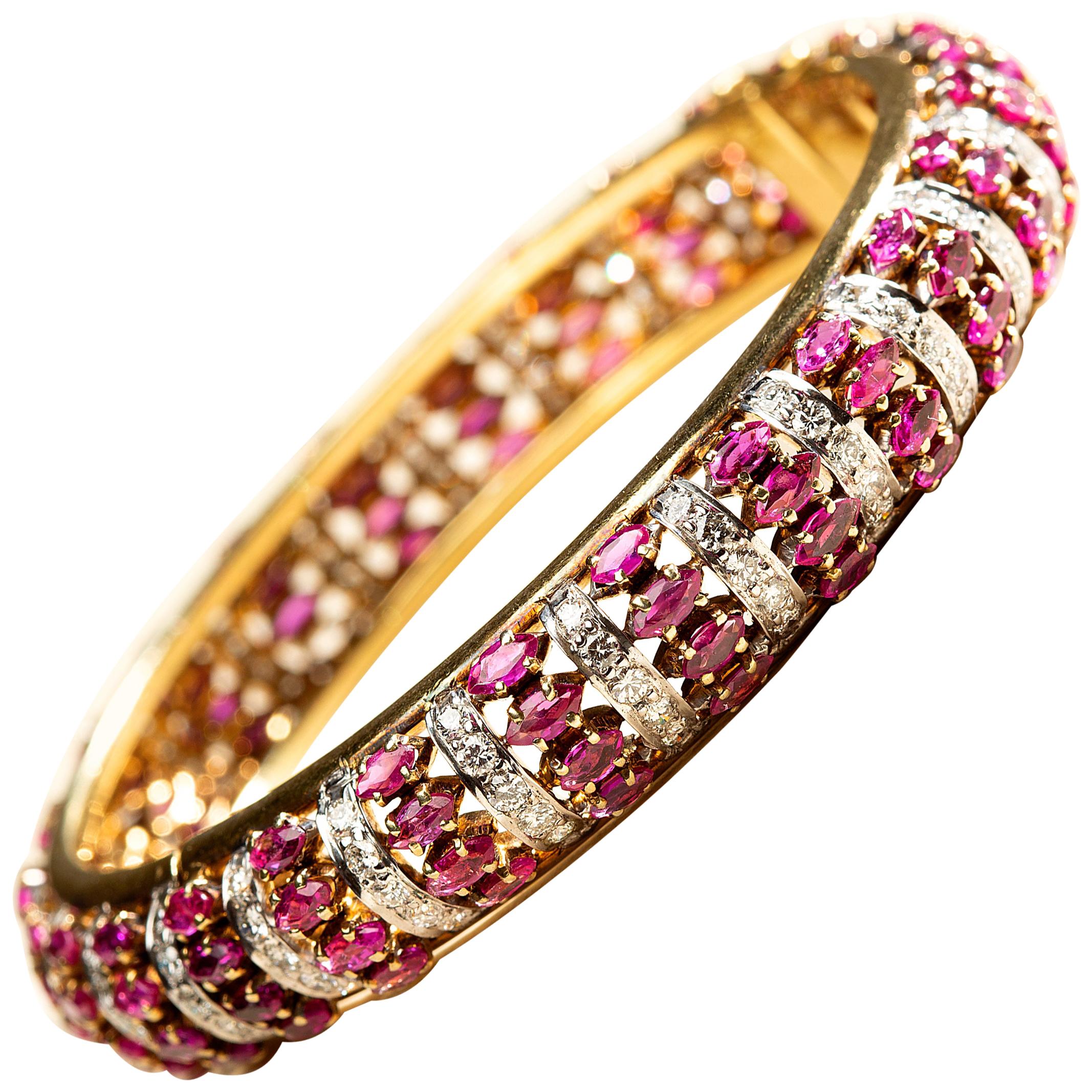 Diamant- und Rubin-Armband aus 18 Karat Gold im Angebot