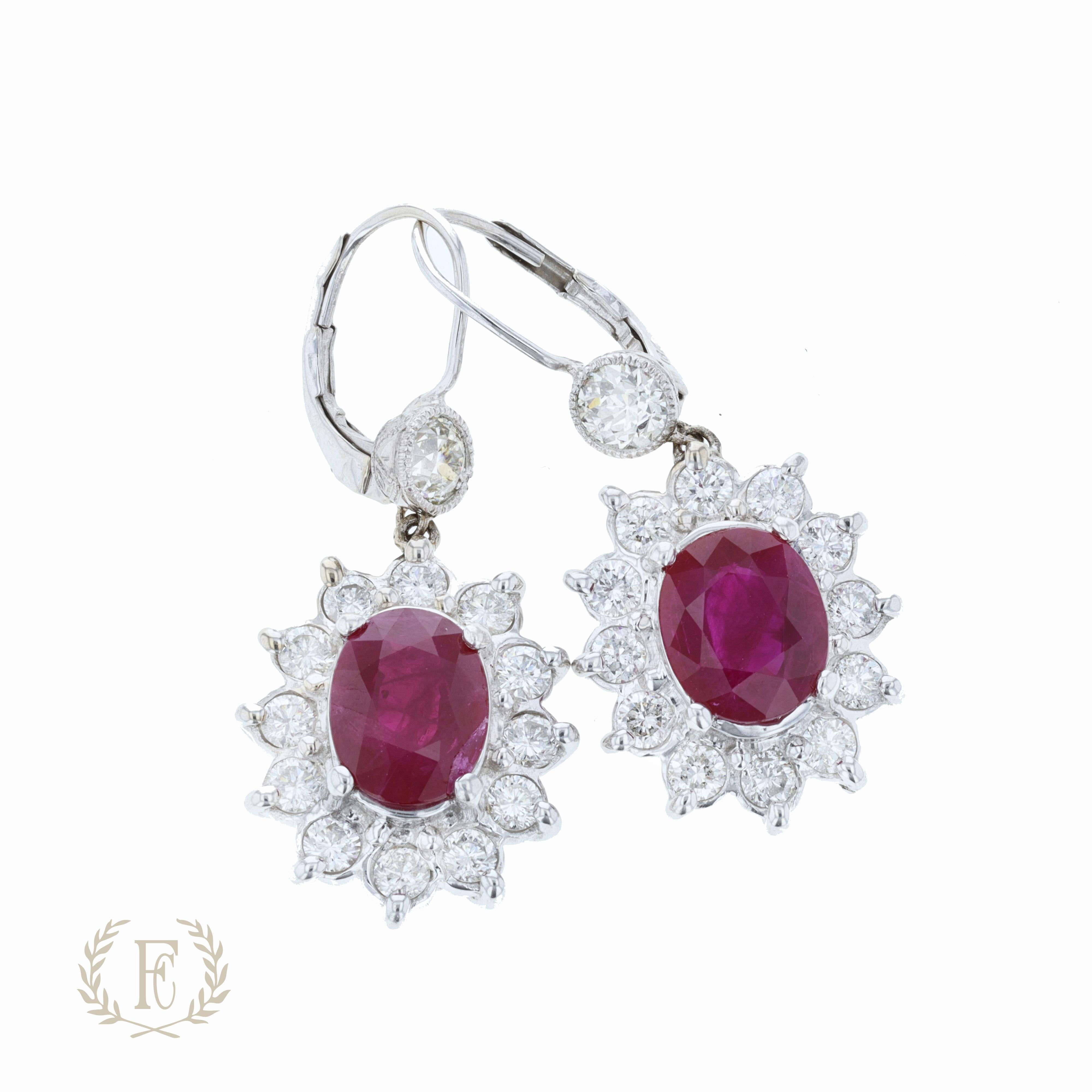 Diamond and Ruby Earring In Excellent Condition For Sale In NEW ORLEANS, LA