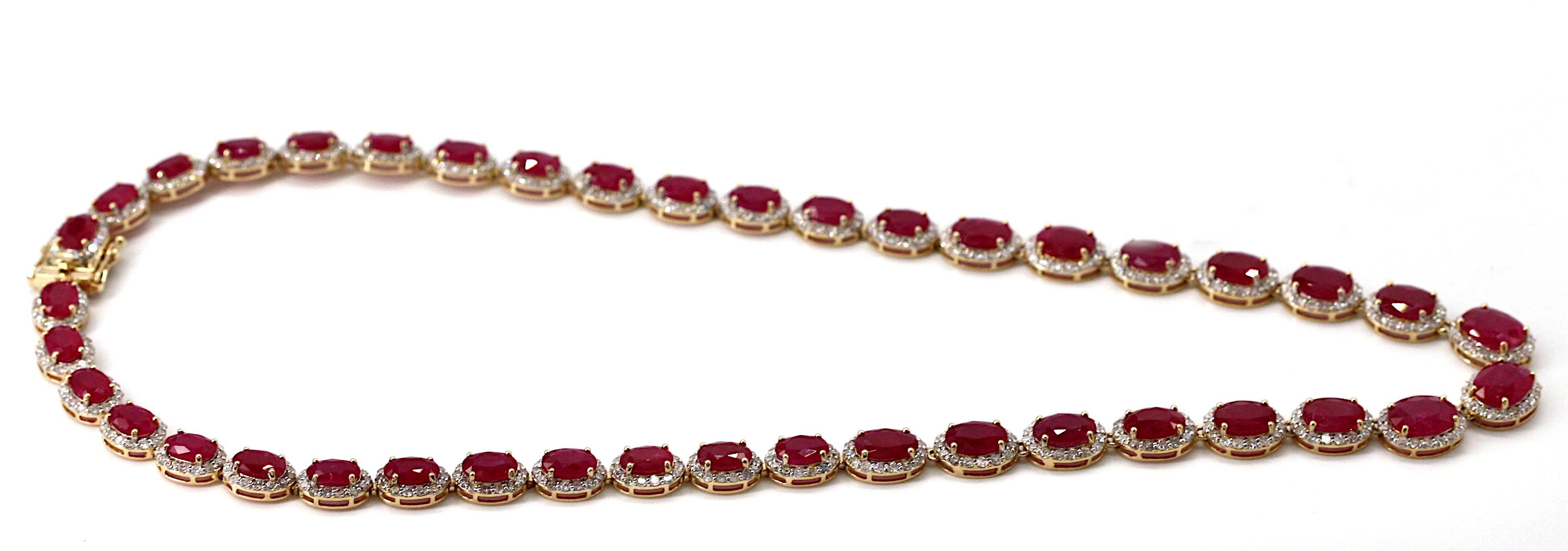 Halskette mit Diamanten und Rubinen 1