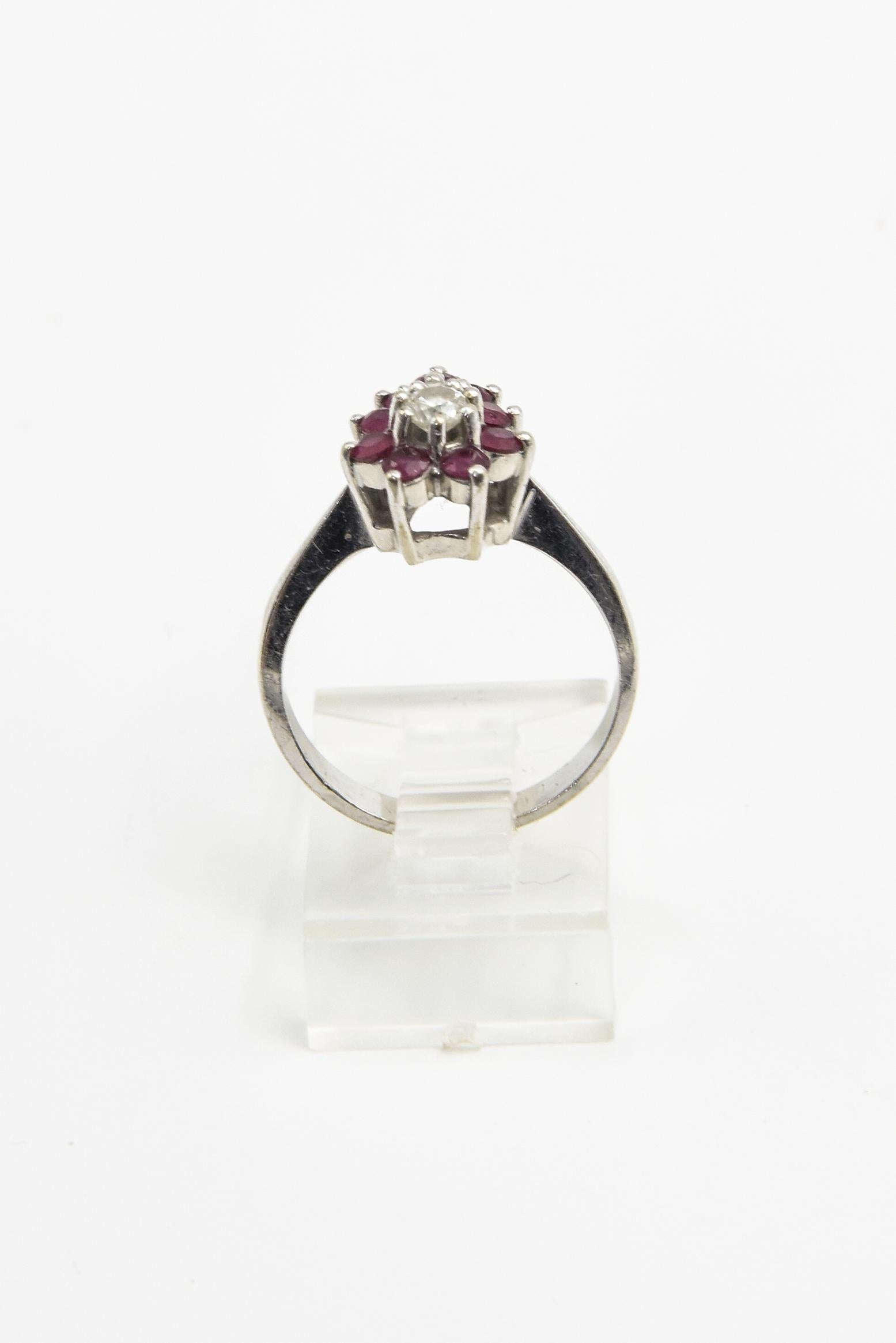 Diamond and Ruby Pear Shaped Cluster White Gold Ring In Good Condition For Sale In Miami Beach, FL