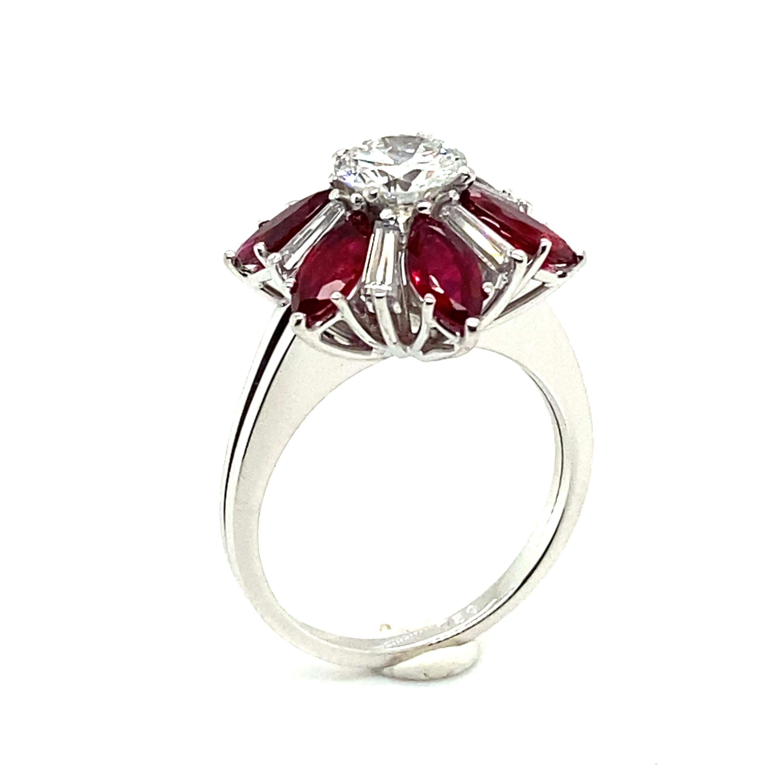 Diamant- und Rubinring aus 18 Karat Weißgold 7