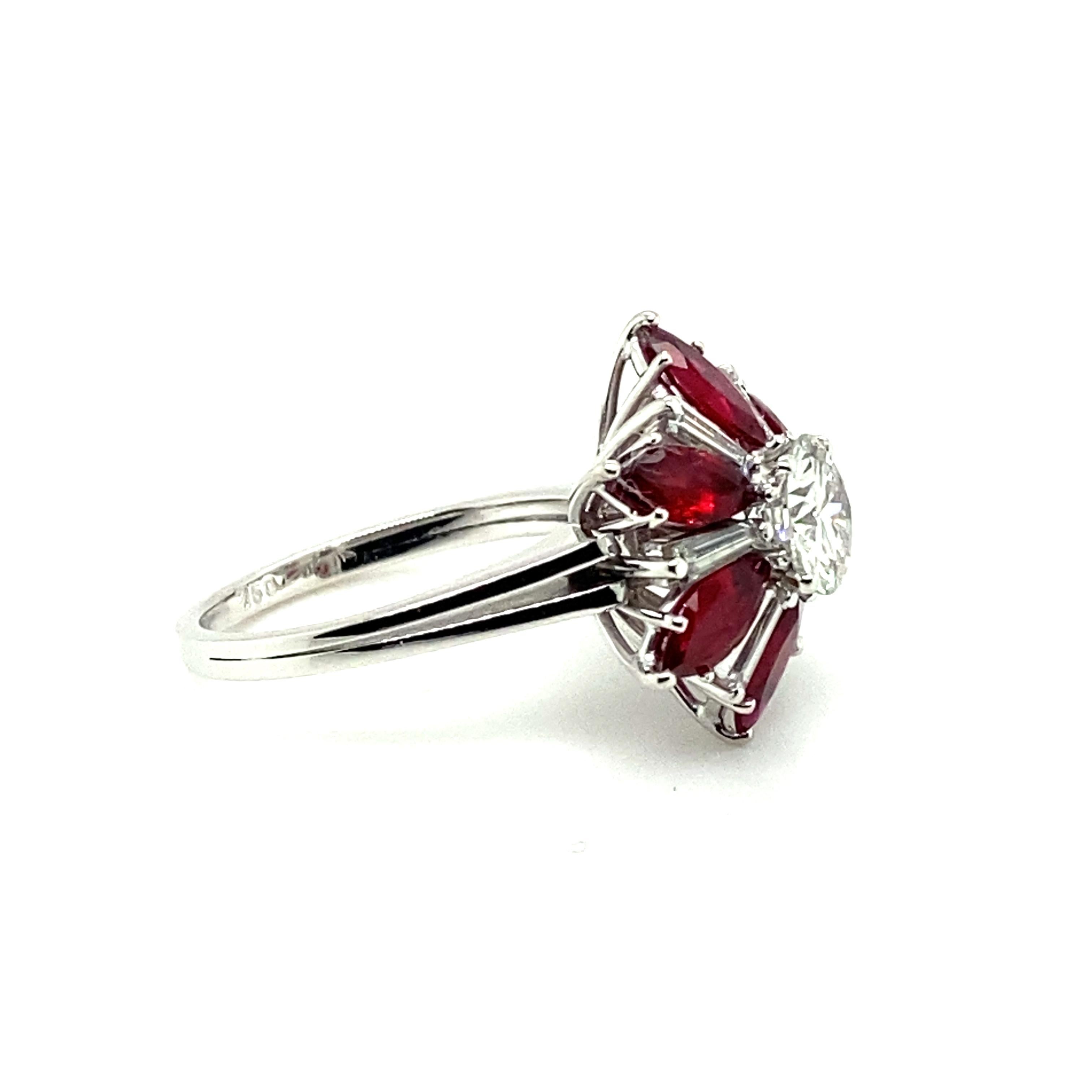 Diamant- und Rubinring aus 18 Karat Weißgold 3