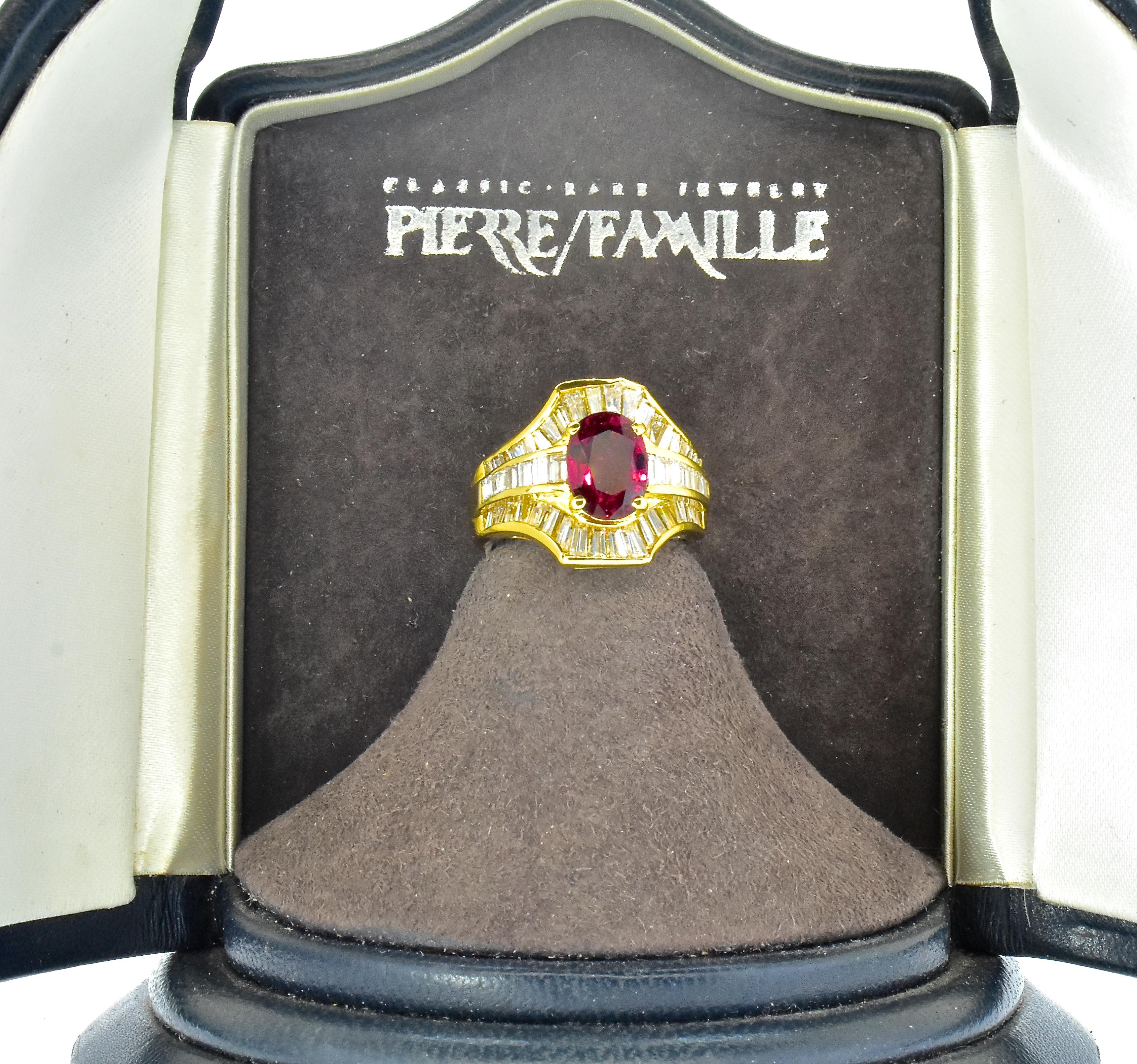 Diamond and Ruby Ring in 18K Yellow Gold 6