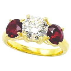Diamond and Ruby Ring set in 18K Gold Settings