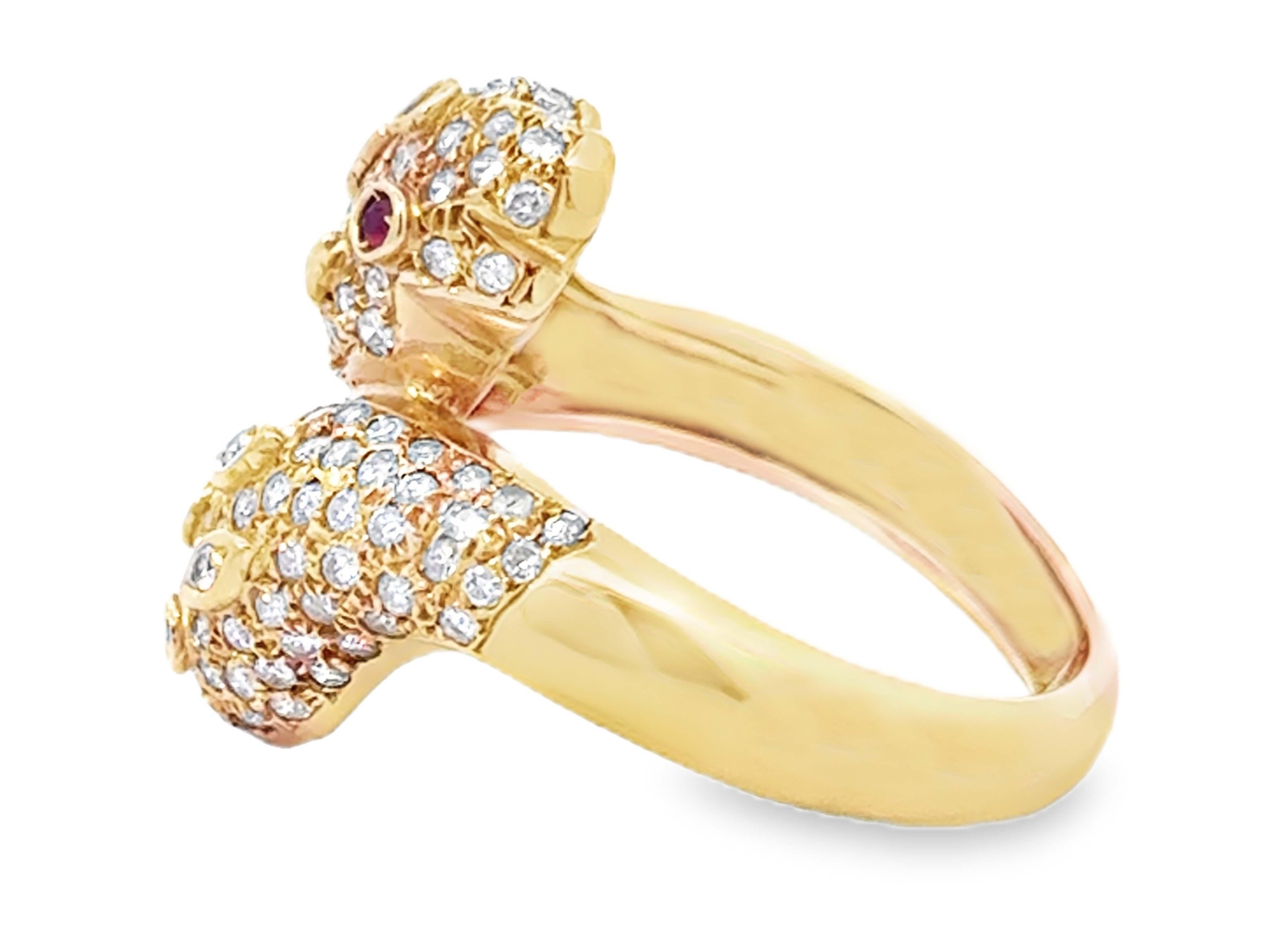 Diamant und Rubin Schlange Köpfe Bypass Ring 14k Gelbgold im Angebot 2