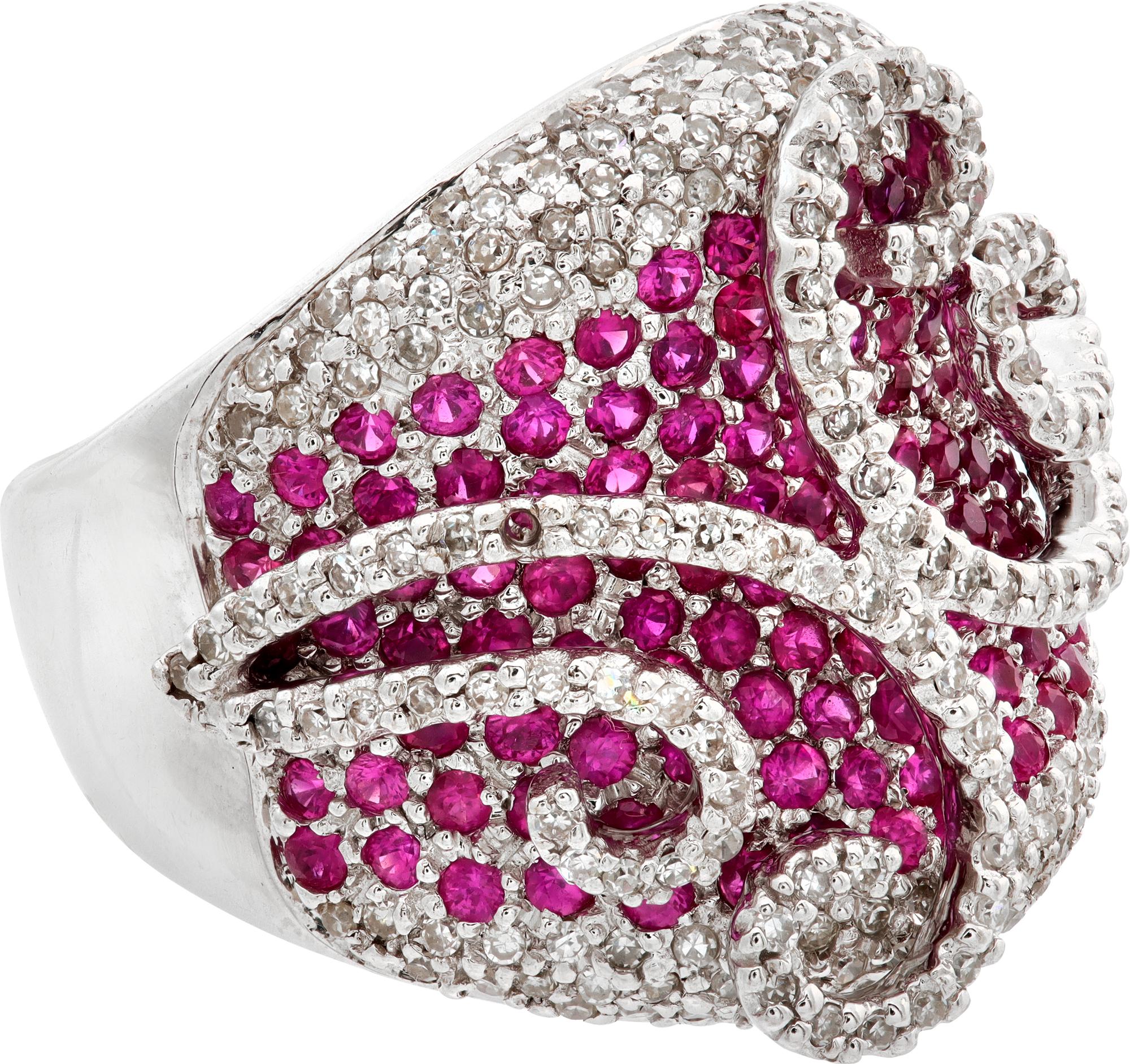Diamond and Ruby Swirl White Gold Ring In Excellent Condition For Sale In Surfside, FL