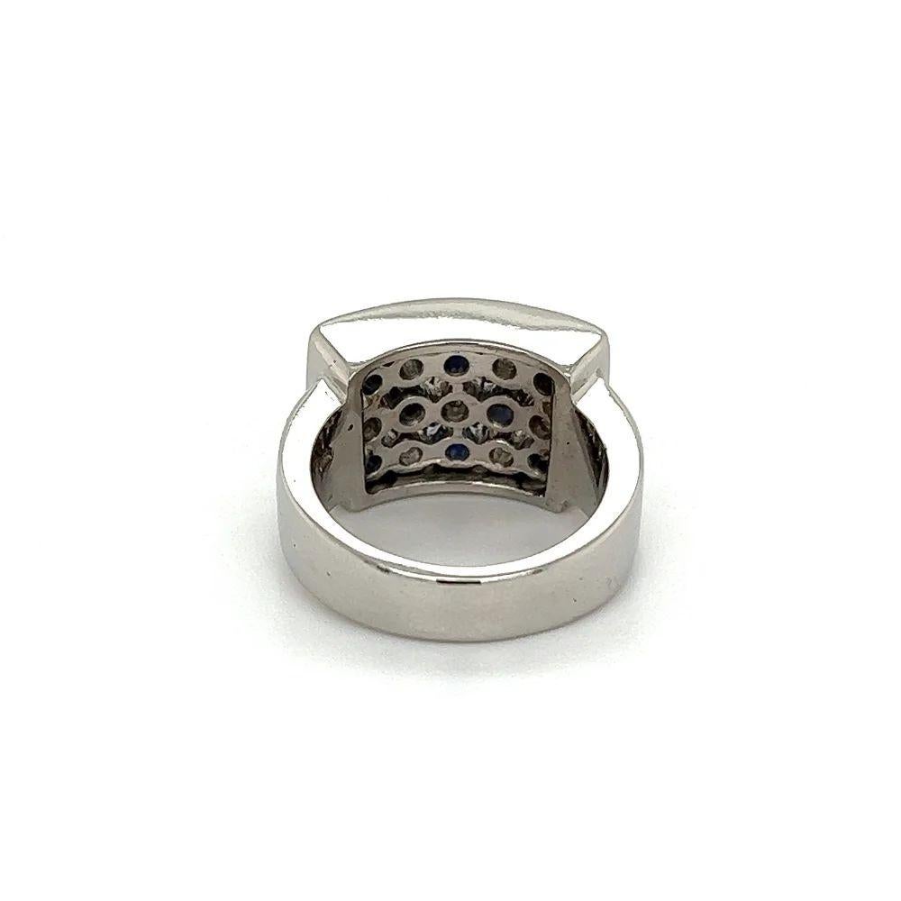 Diamant und Saphir 3 Reihen Platin Vintage Band Ring  im Zustand „Hervorragend“ im Angebot in Montreal, QC