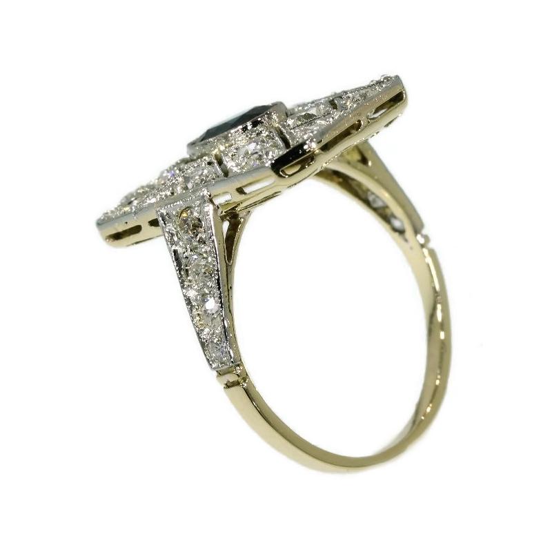 Women's Diamond and Sapphire Art Deco Engagement Ring For Sale