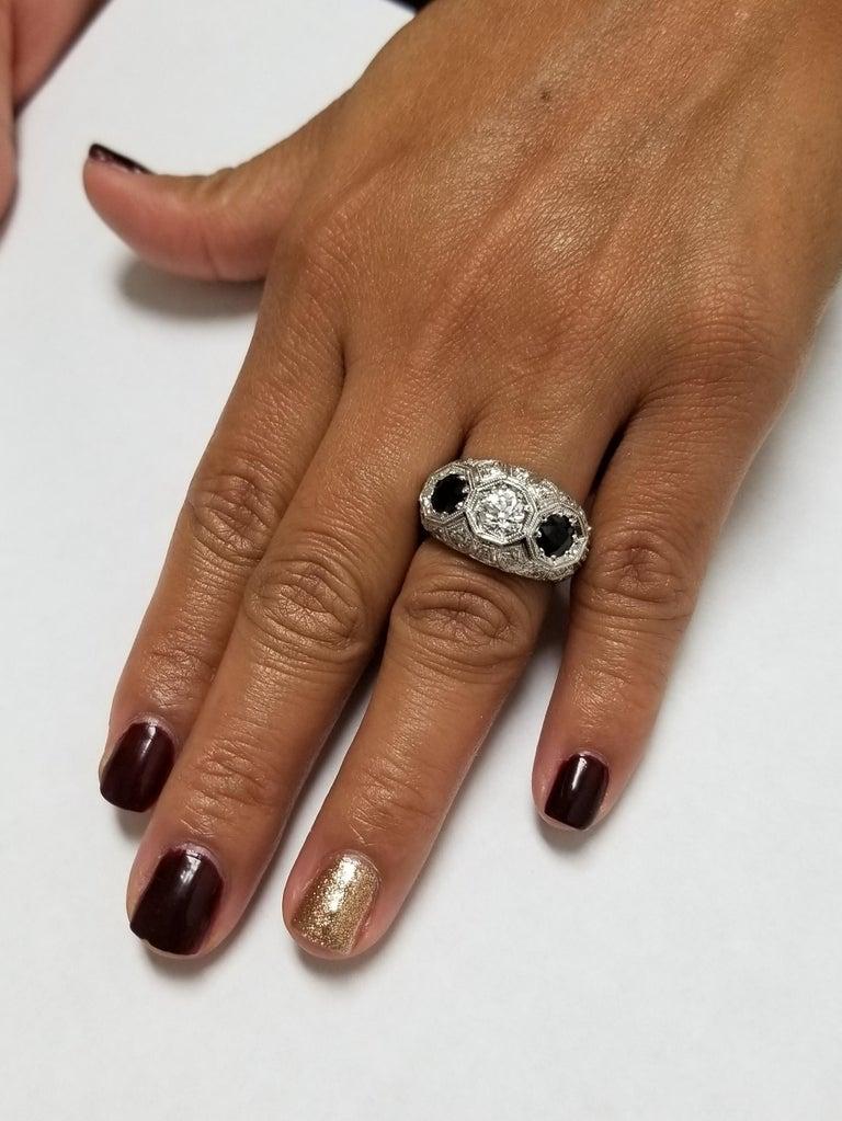 Ring mit Diamant und Saphir im Art-déco-Stil für Damen oder Herren im Angebot