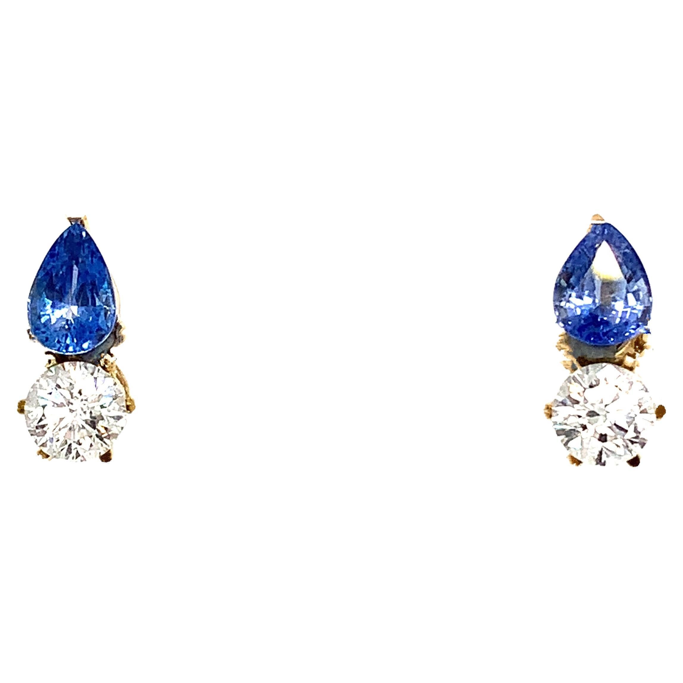 Diamond and sapphire art deco stud earrings 18k yellow gold  For Sale